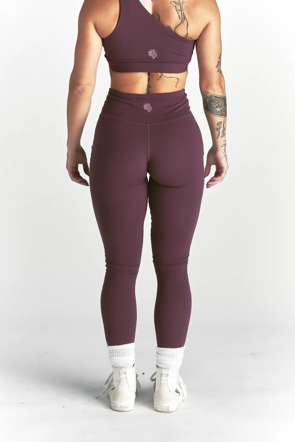 WOLF "PEARL" ENERGY LEGGINGS IN FIG