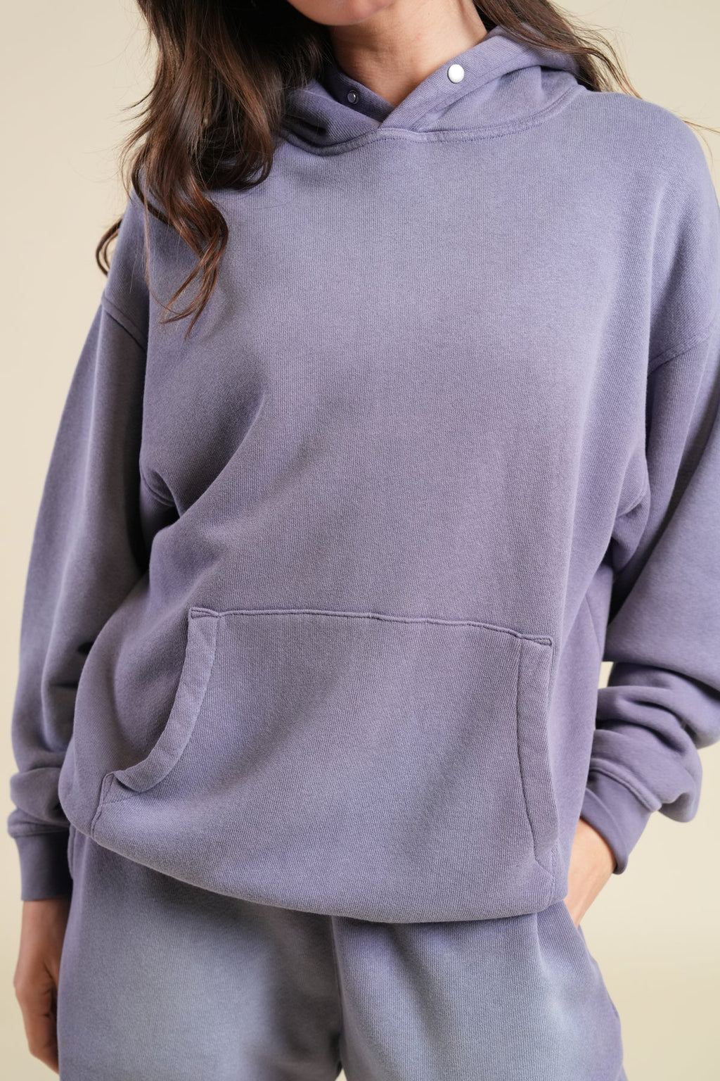BACK CURSIVE WOLVES "PIERCE" HOODIE IN IRIS SUN FADE