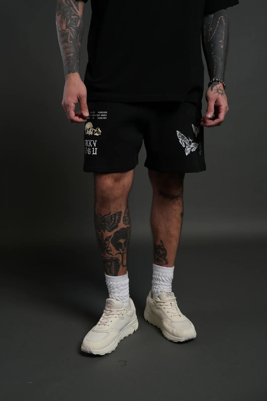 HOLLOW VIRTUE POST LOUNGE SWEAT SHORTS IN BLACK