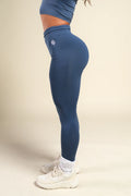 WOLF "SKYLAR" SOFT SEAMLESS LEGGINGS IN WASHED DENIM