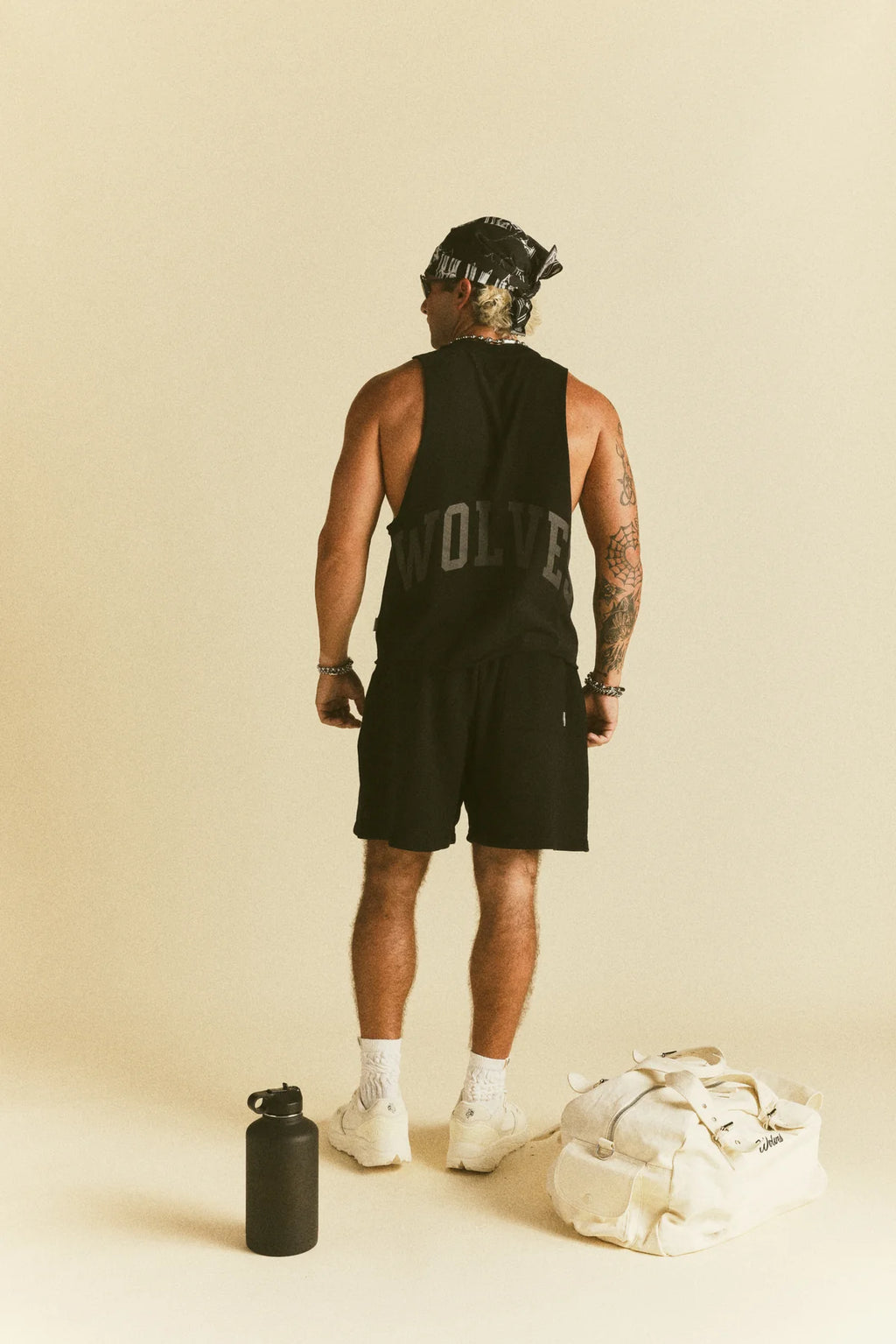 DUAL OVERSIZED POST LOUNGE SWEAT SHORTS IN BLACK SUN FADE/BLACK