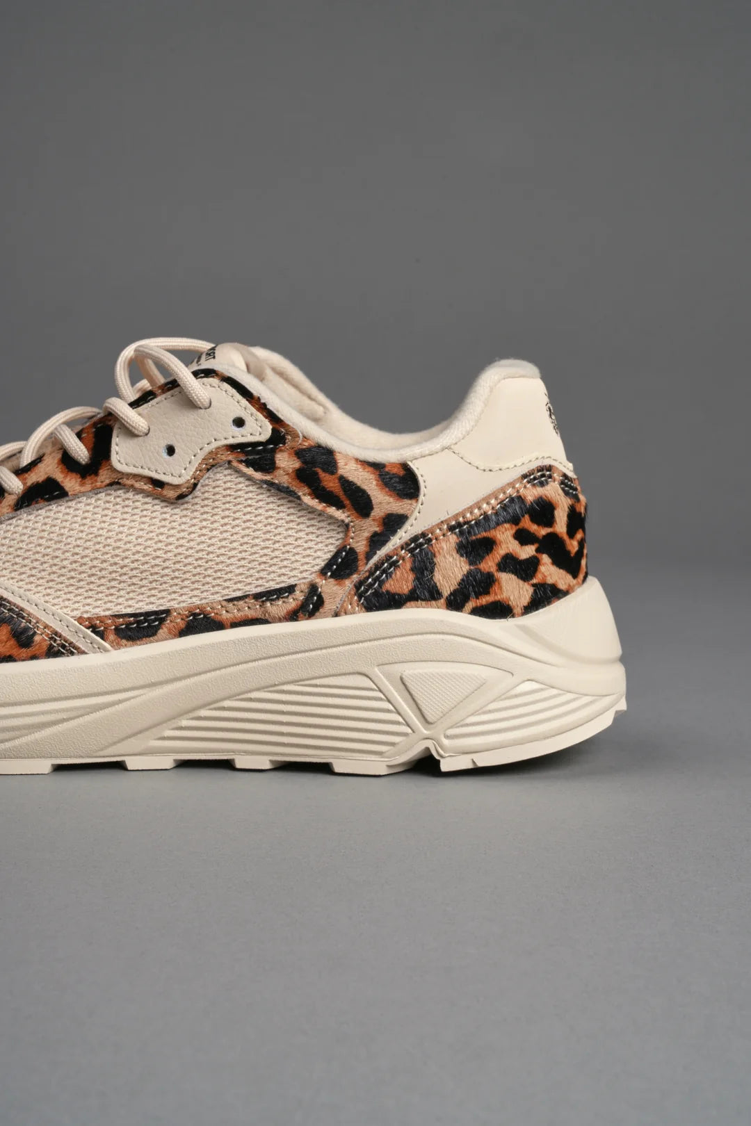 RUN-1 SHOES IN CLAY LEOPARD/CREAM