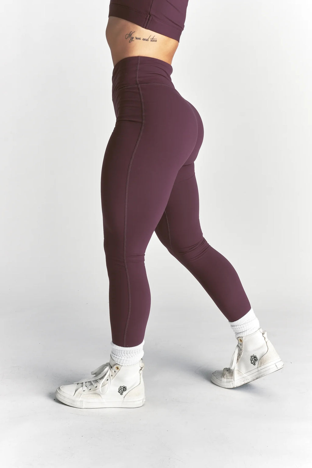 WOLF "PEARL" ENERGY LEGGINGS IN FIG