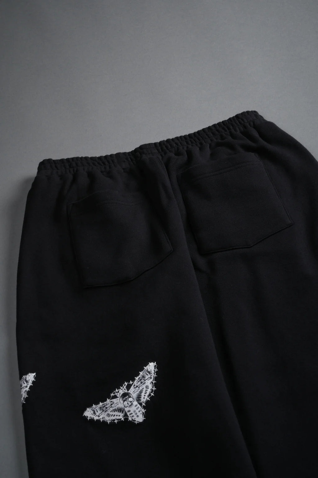 GIVE IT YOUR ALL "YARA" PLEATED SWEAT PANTS IN BLACK