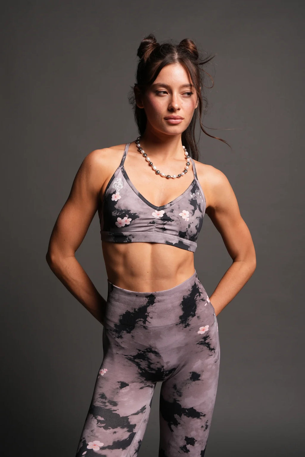 WOLF PYRAMID EVEY SEAMLESS BRA IN SAKURA ROSE TAUPE CLOUDS