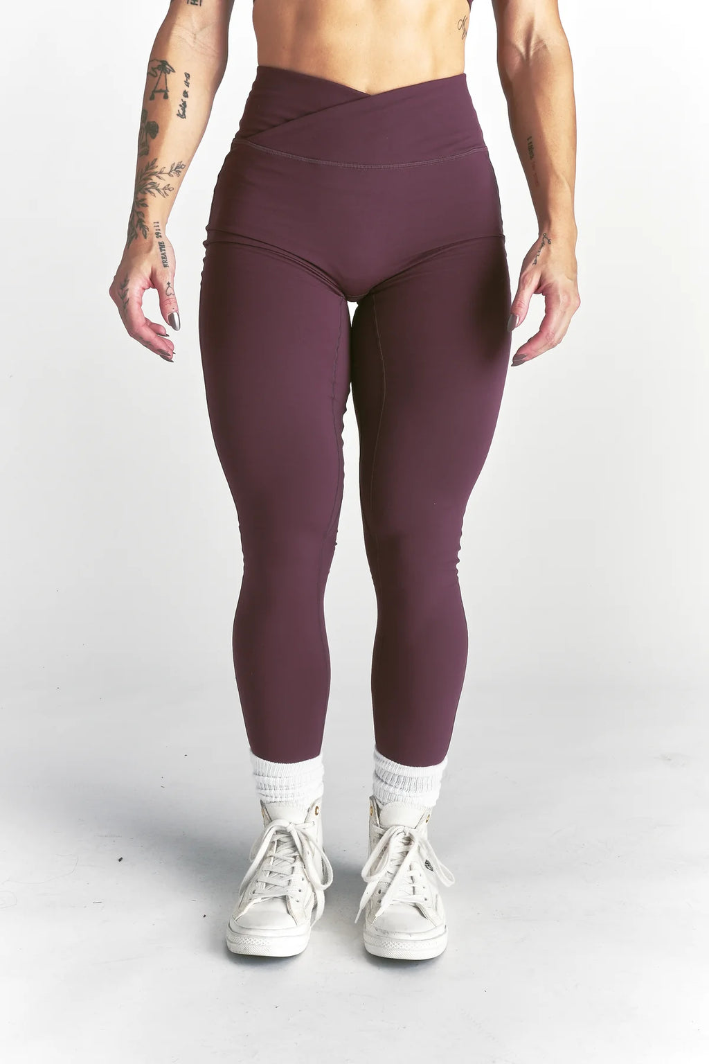 WOLF "PEARL" ENERGY LEGGINGS IN FIG