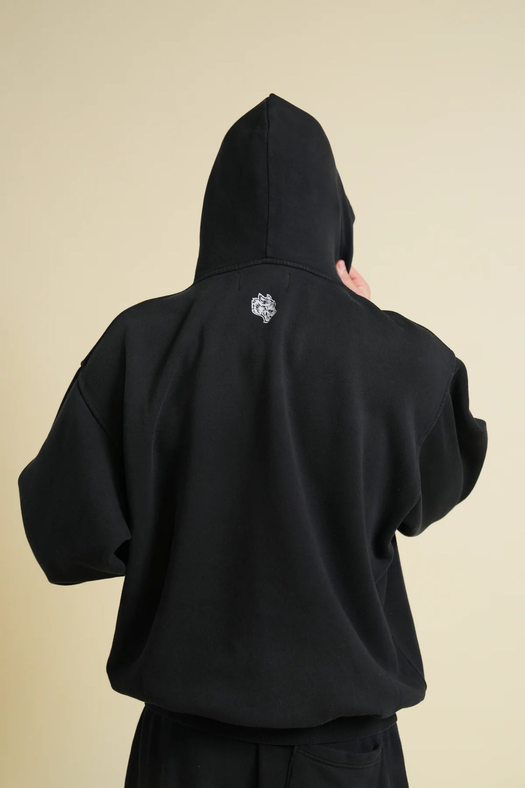 LOYALTY FOREVER "PIERCE" HOODIE IN BLACK SUN FADE