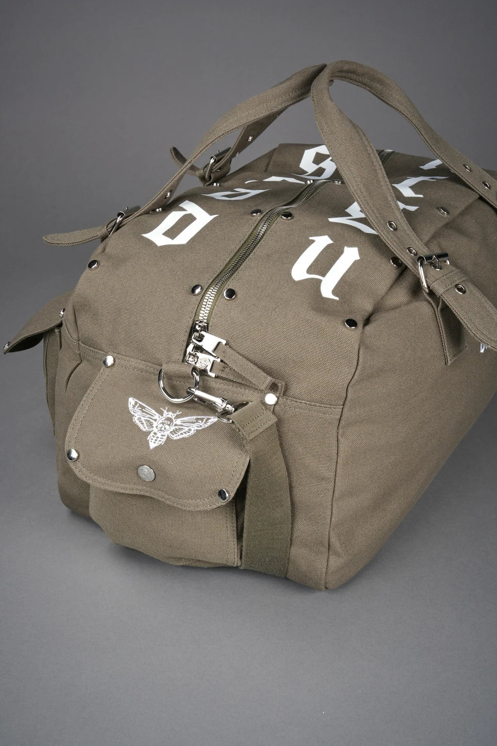 OUR MANTRA DUFFLE BAG IN OLIVE