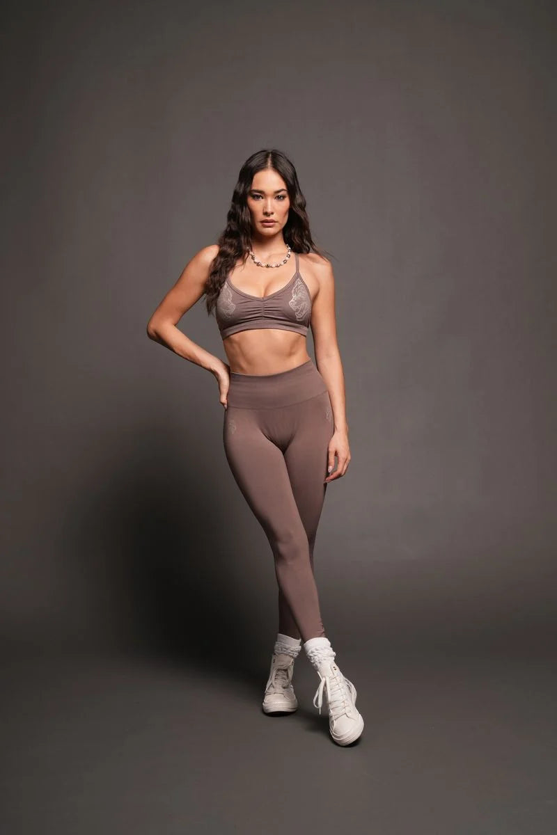 DUAL EVERSON ALEXA SEAMLESS BRA IN MOJAVE BROWN