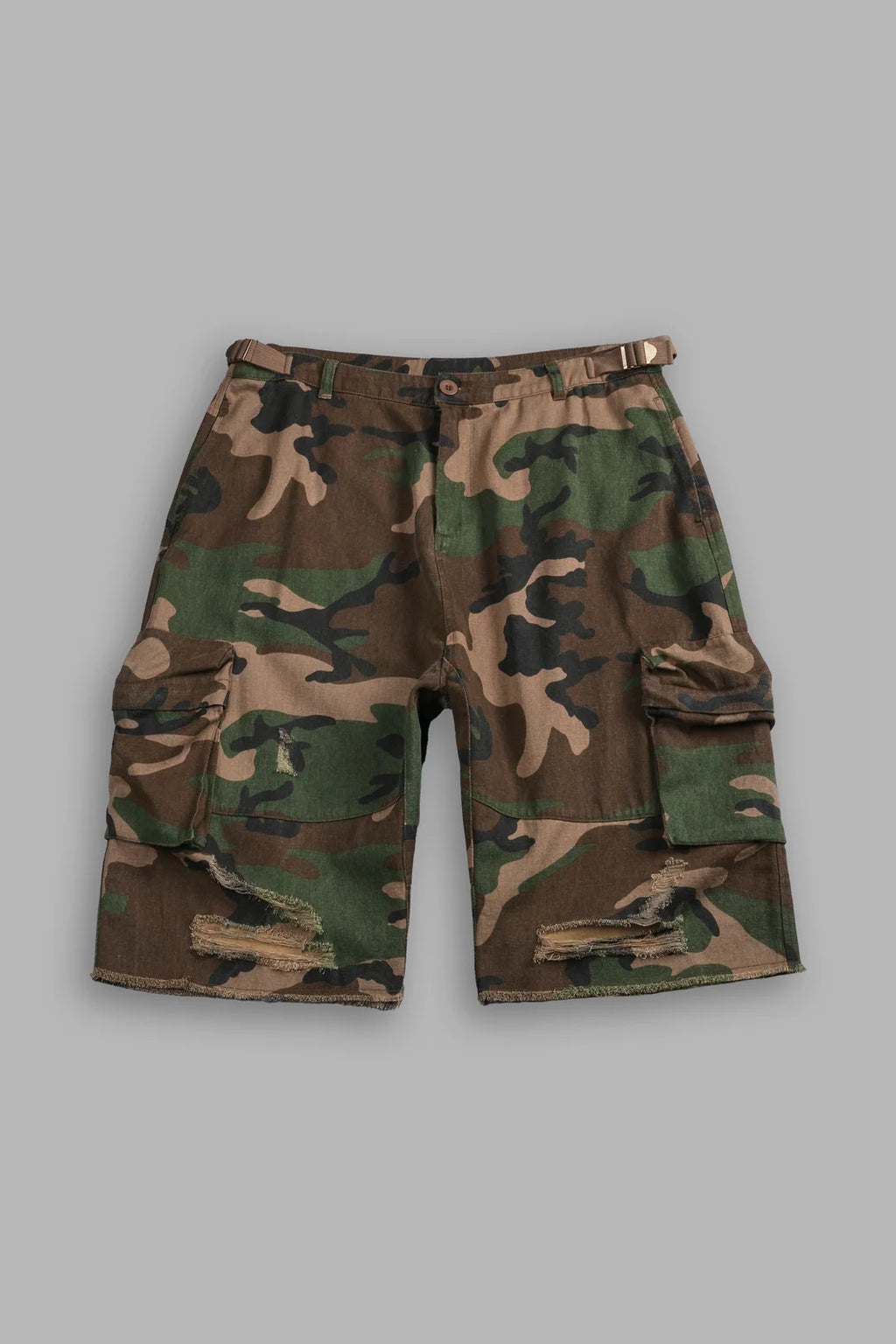WOLF CHOPPER DUKE CARGO SHORTS IN WOODLAND CAMO