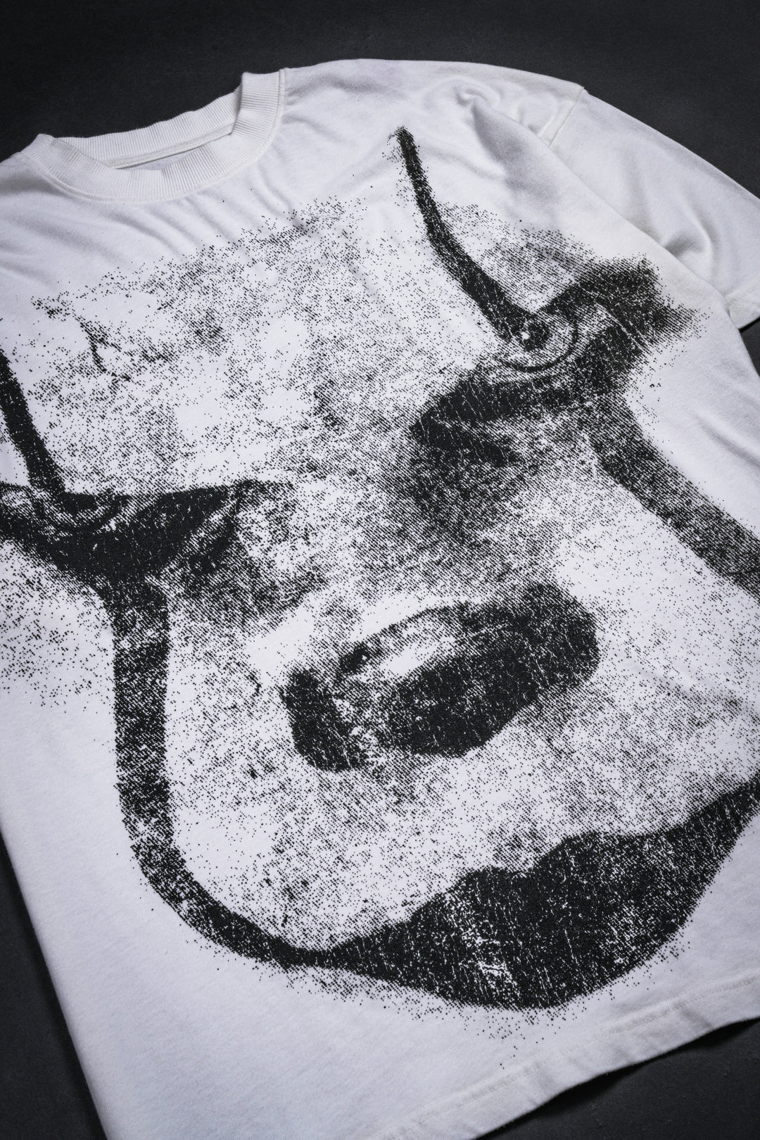 CLOWN GLARE AMERICAN CLASSIC OVERSIZED TEE IN BUTTER