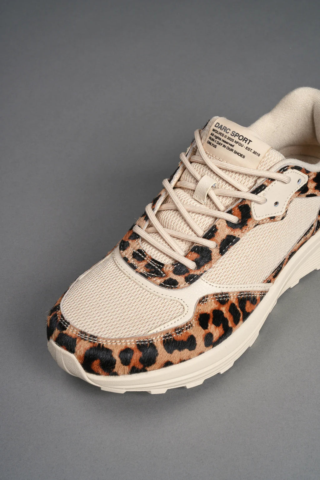 RUN-1 SHOES IN CLAY LEOPARD/CREAM