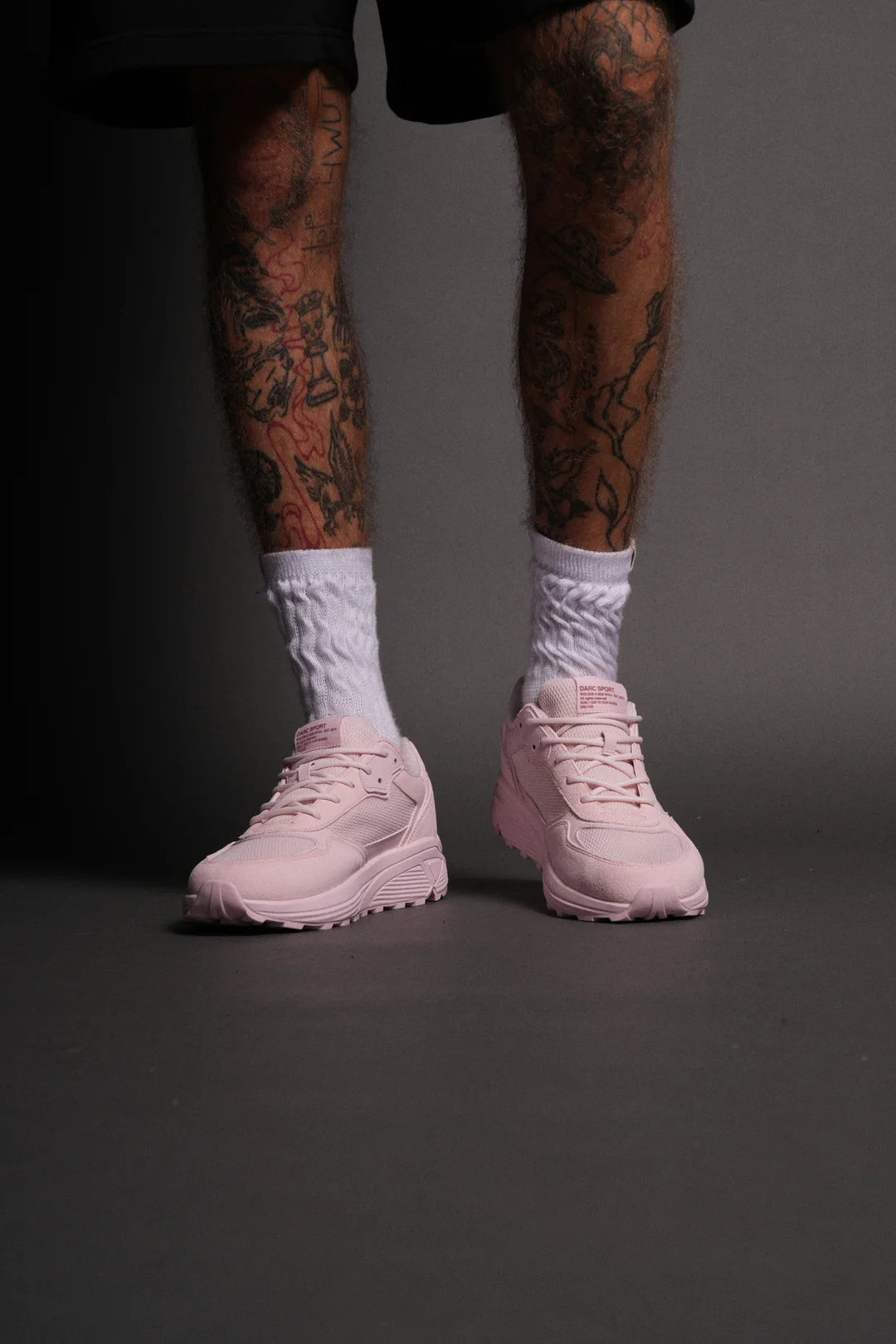 RUN-1 SHOES IN CLOUD PINK