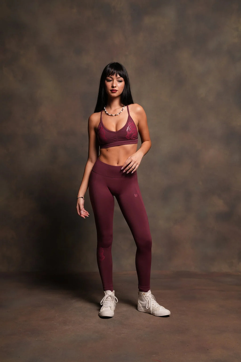 DUAL EVEY SEAMLESS BRA IN DEEP CHERRY RED