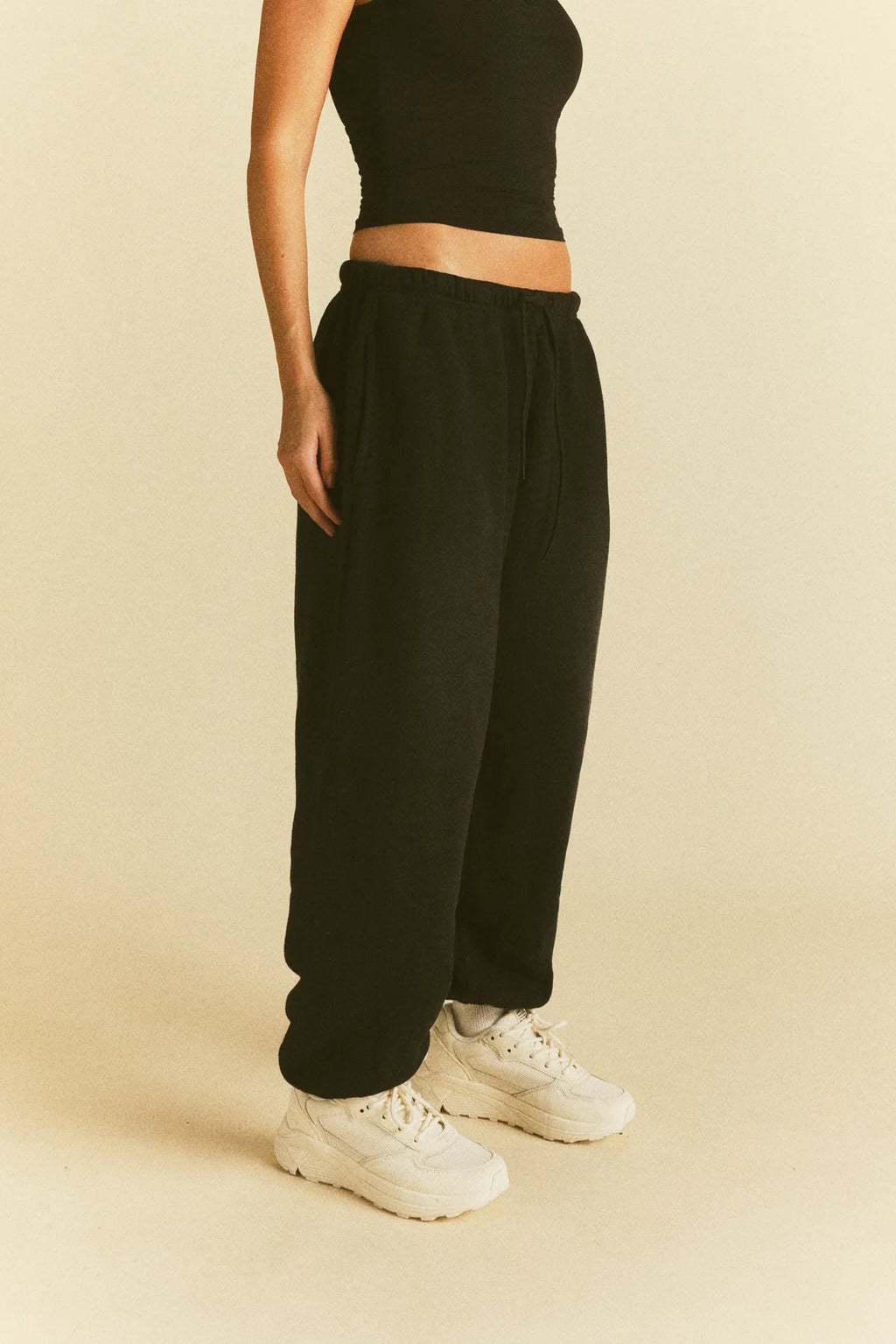 IT'S FOR US PREMIUM LOUNGER SWEAT PANTS IN BLACK