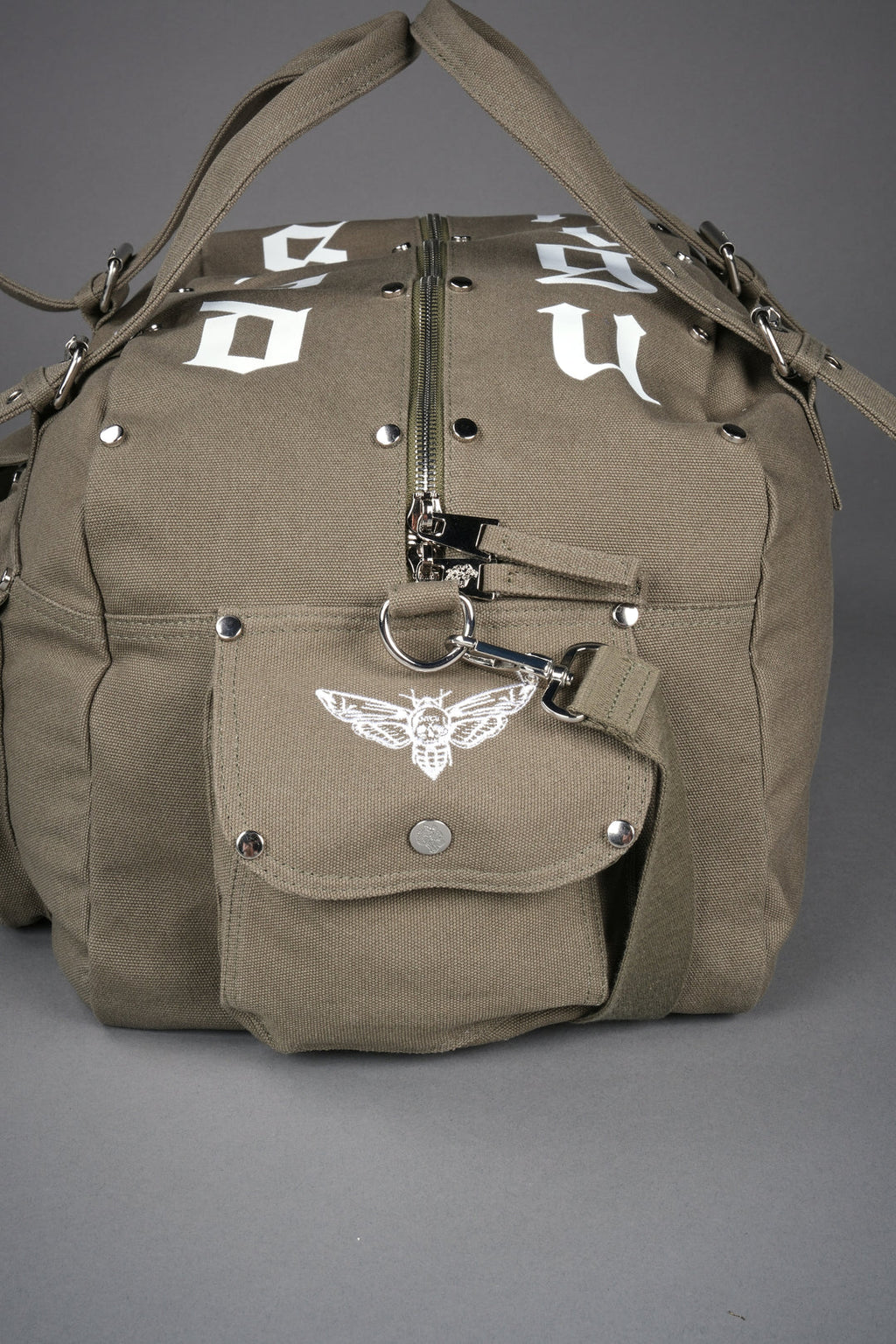 OUR MANTRA DUFFLE BAG IN OLIVE
