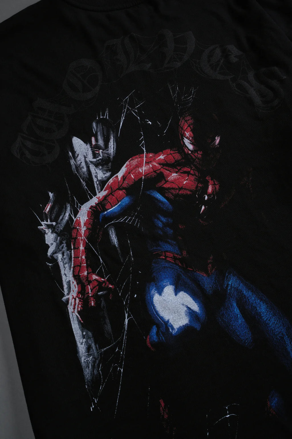 WEBS AND SHADOWS PREMIUM OVERSIZED TEE IN BLACK