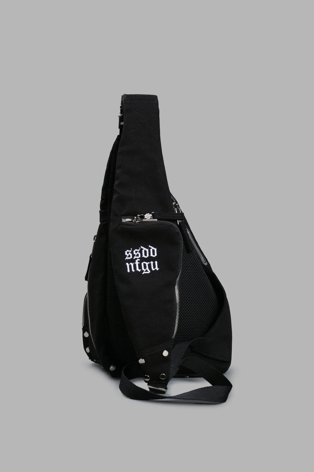 WOLF HEAD RONIN SIDE BAG IN BLACK