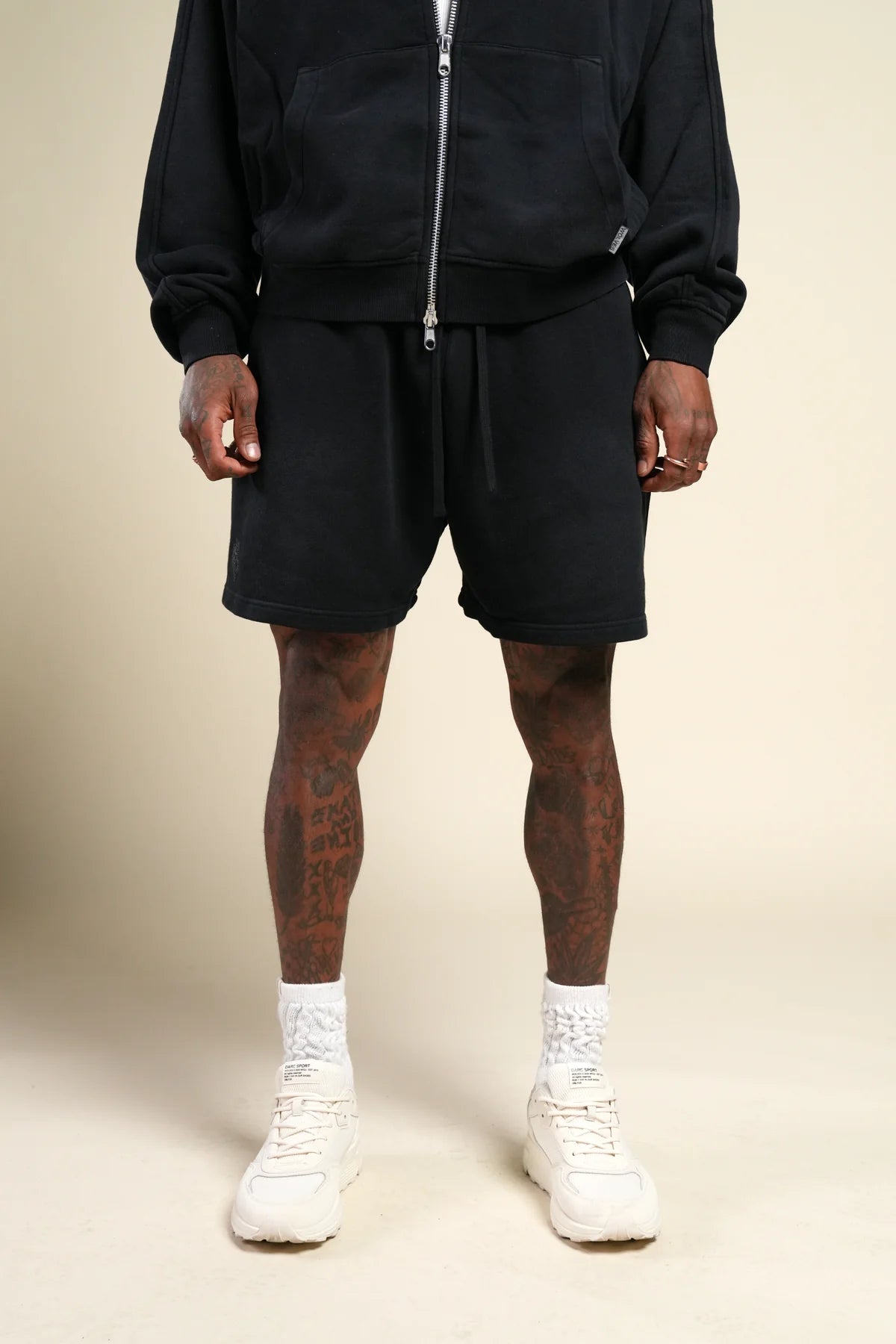 DUAL OVERSIZED POST LOUNGE SWEAT SHORTS IN BLACK SUN FADE/BLACK