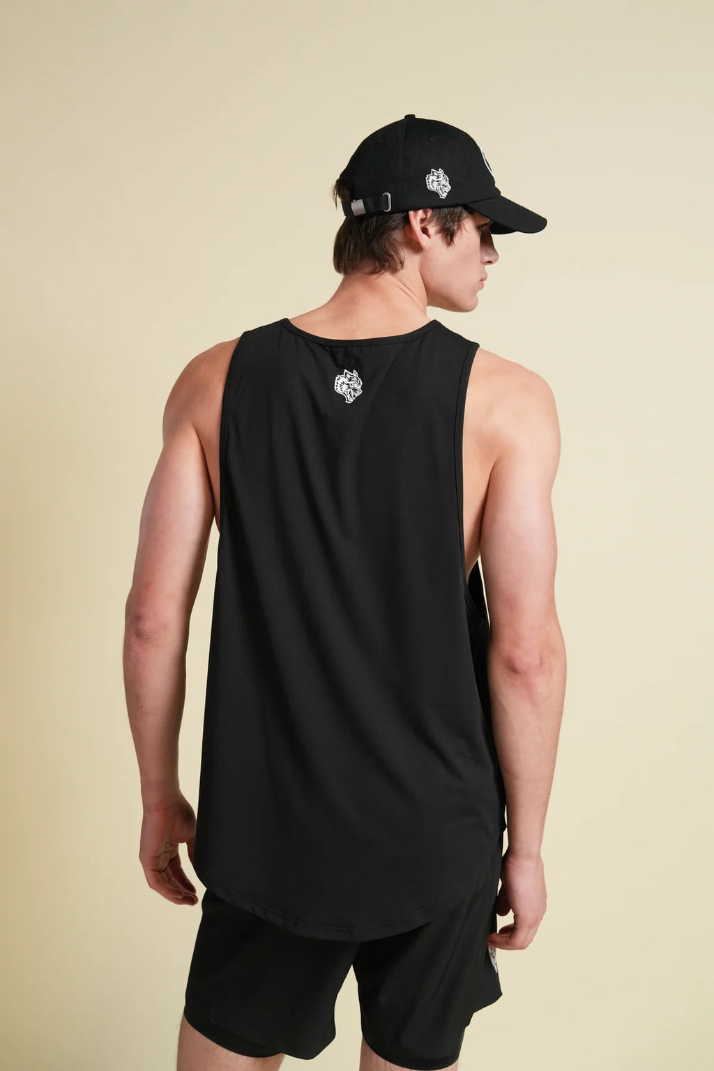 LOYALTY FOREVER "DRY WOLF" DROP TANK IN BLACK