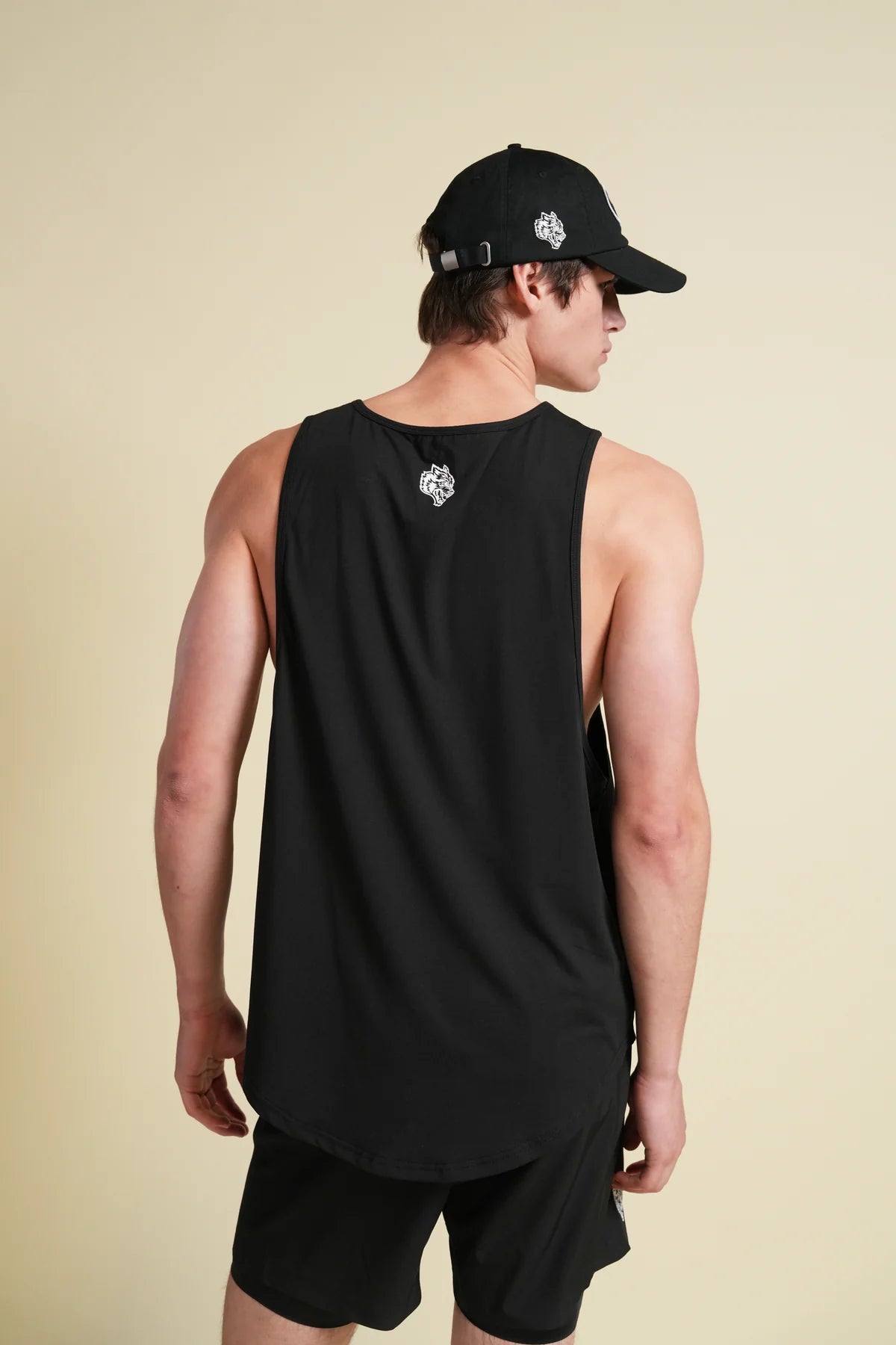 LOYALTY FOREVER "DRY WOLF" DROP TANK IN BLACK