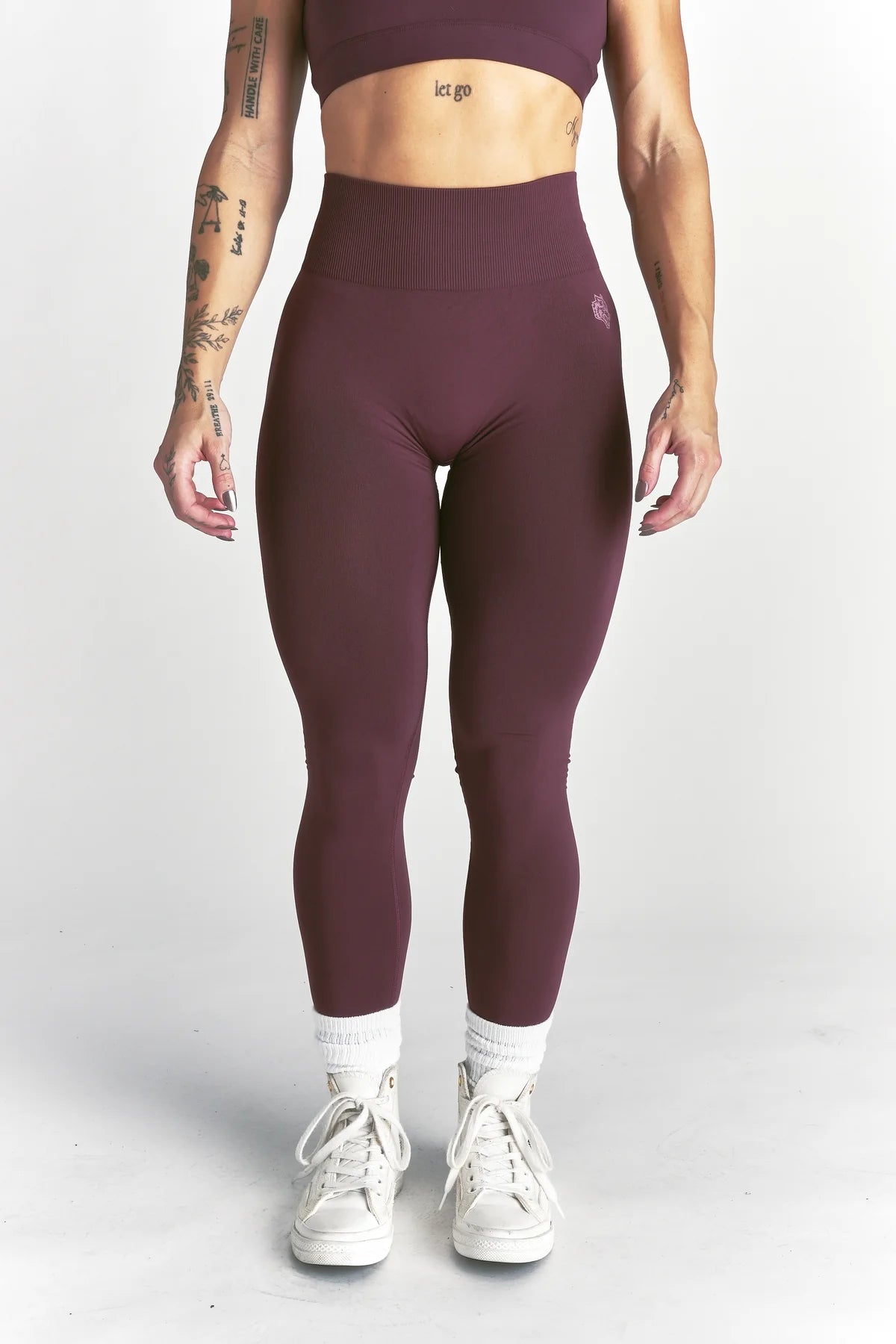 WOLF "SKYLAR" SOFT SEAMLESS LEGGINGS IN FIG