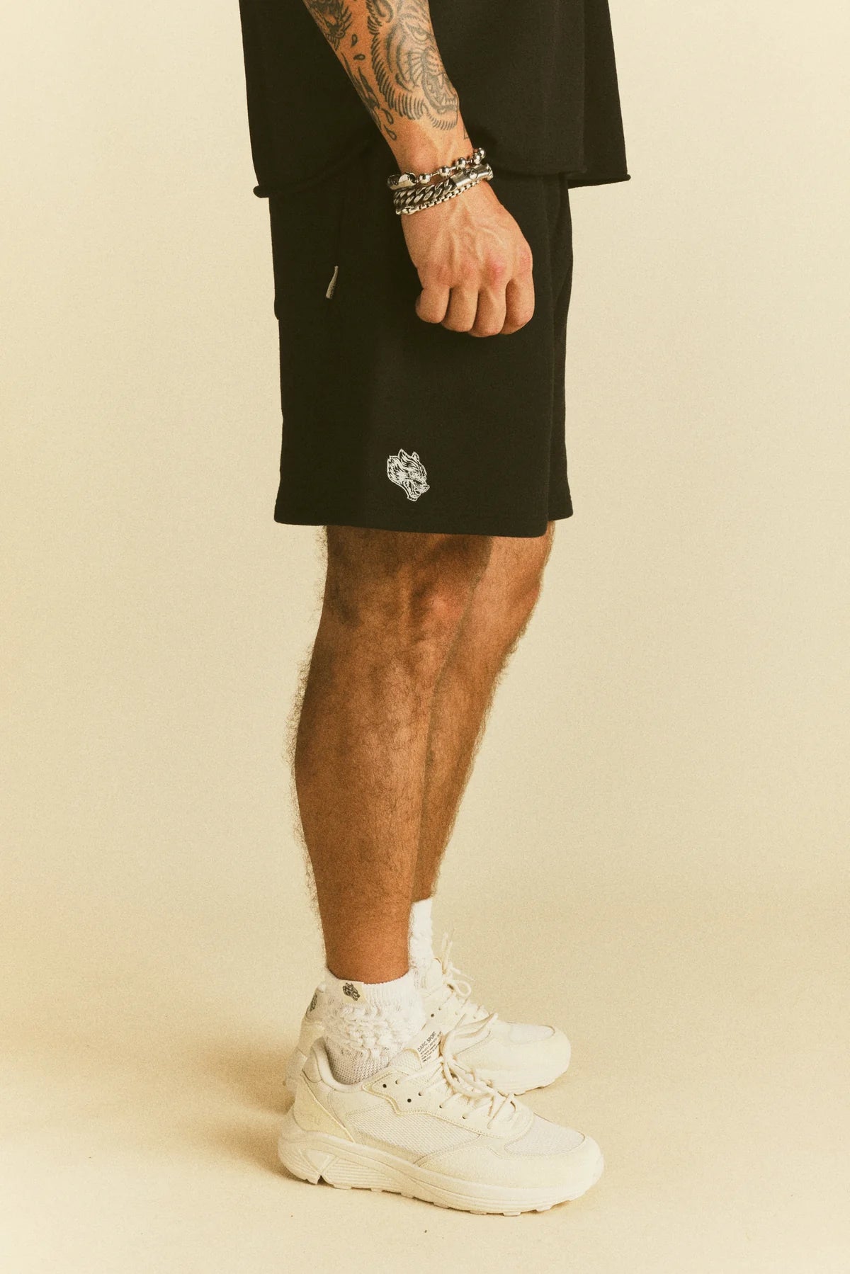 DUAL OVERSIZED POST LOUNGE SWEAT SHORTS IN BLACK