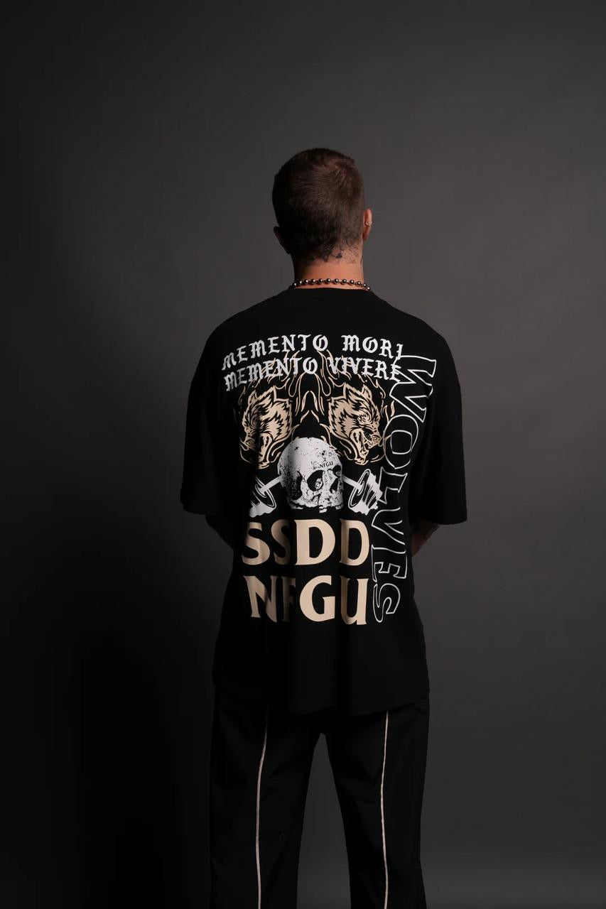 DON’T LOOK BACK “PREMIUM” OVERSIZED TEE IN BLACK