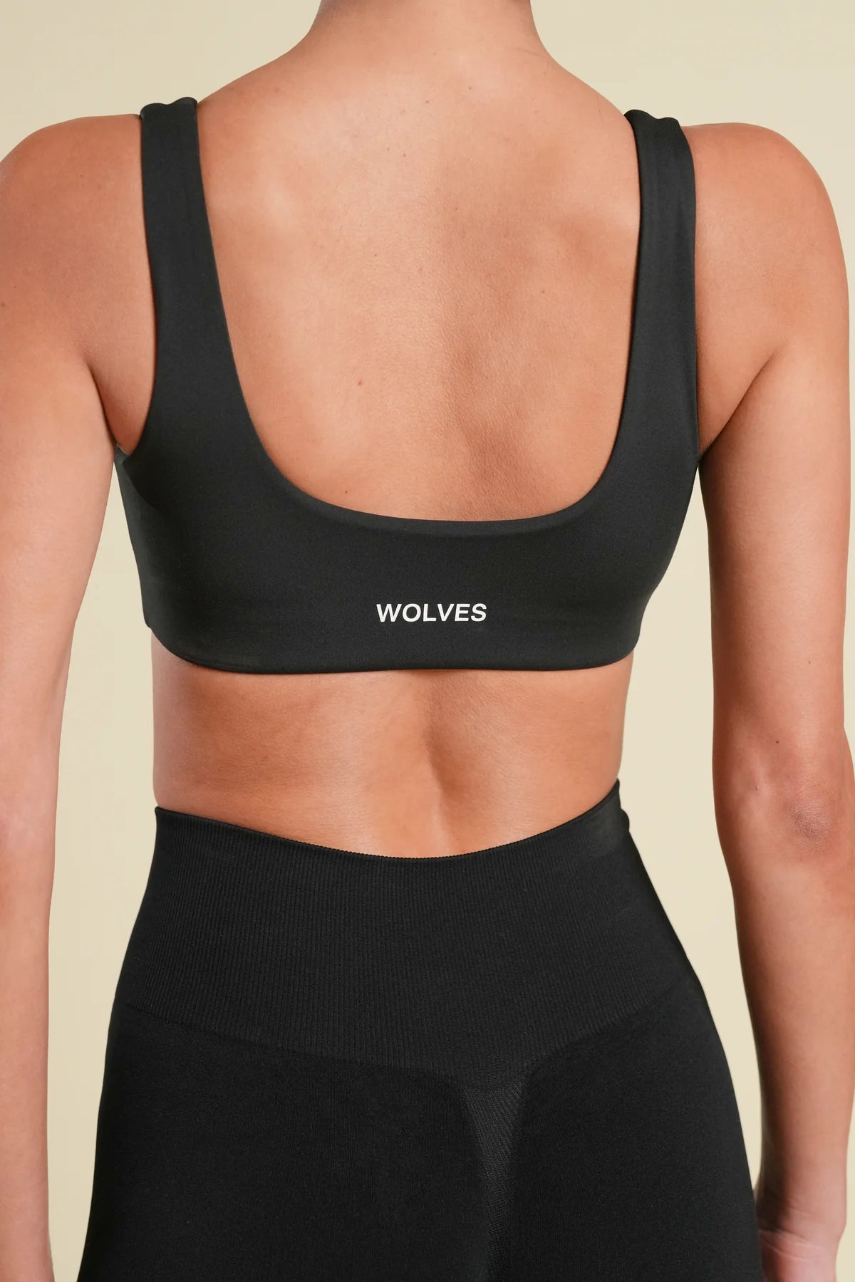 "KATE" ENERGY BRA IN BLACK