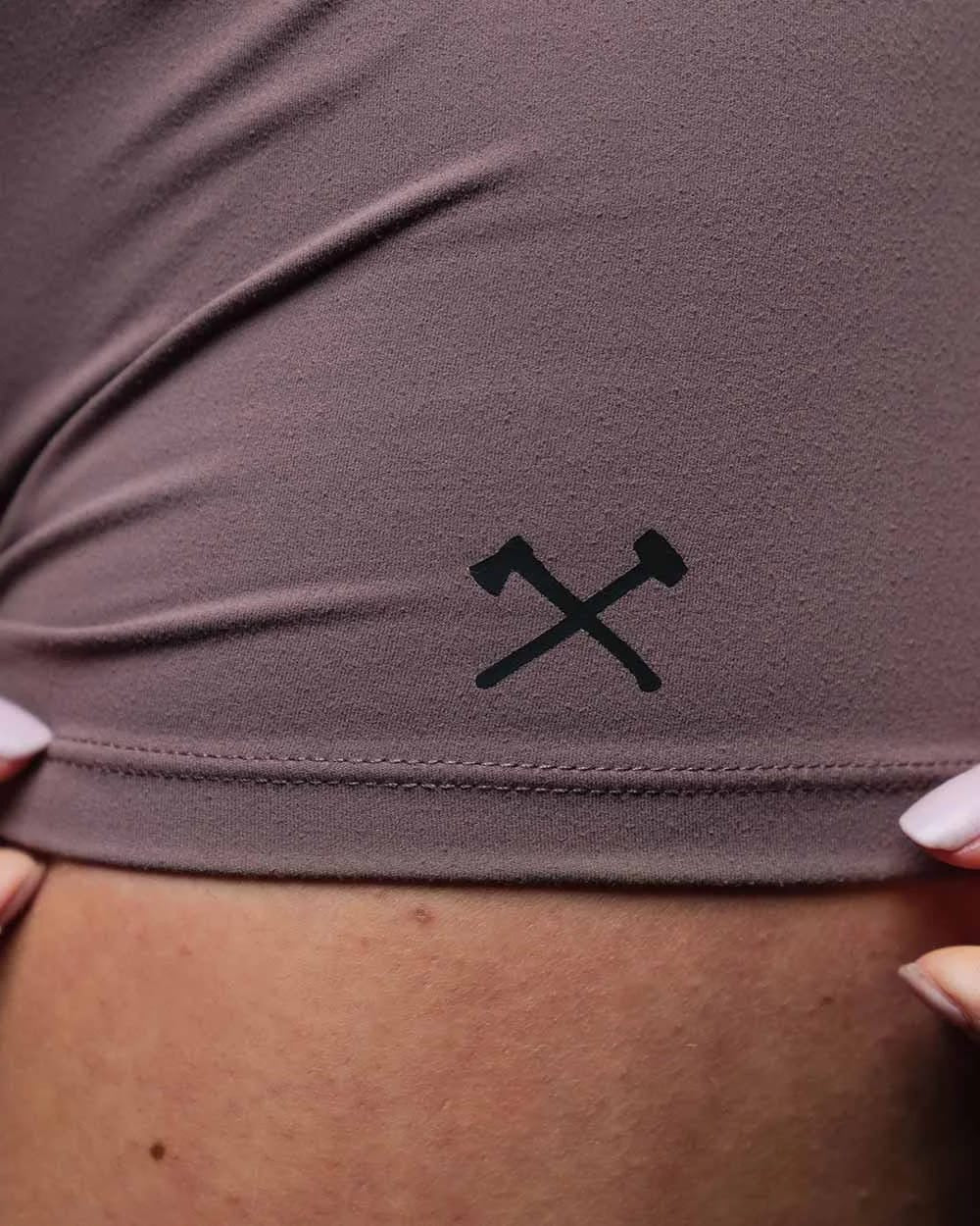 AXE MAUVE 2” SHORT