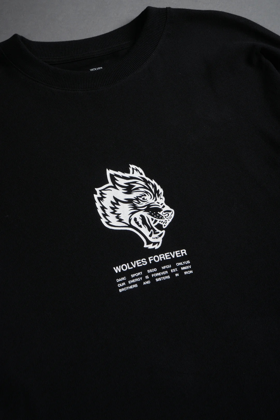 WOLVES HAVE YOUR BACK "PREMIUM" OVERSIZED TEE IN BLACK