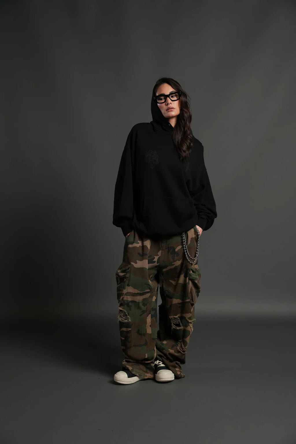 WEBS AND SHADOWS "PIERCE" HOODIE IN BLACK