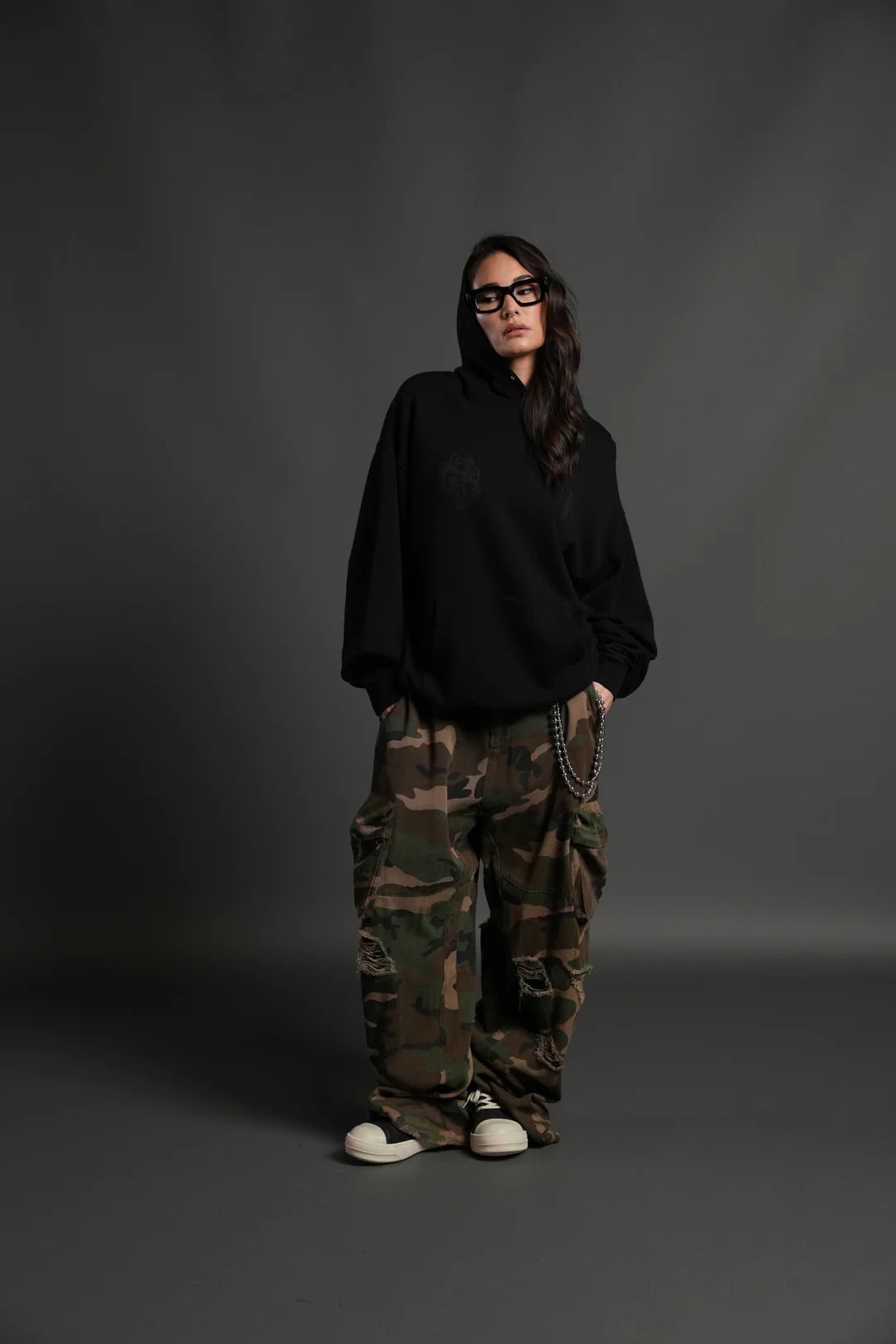 WEBS AND SHADOWS "PIERCE" HOODIE IN BLACK