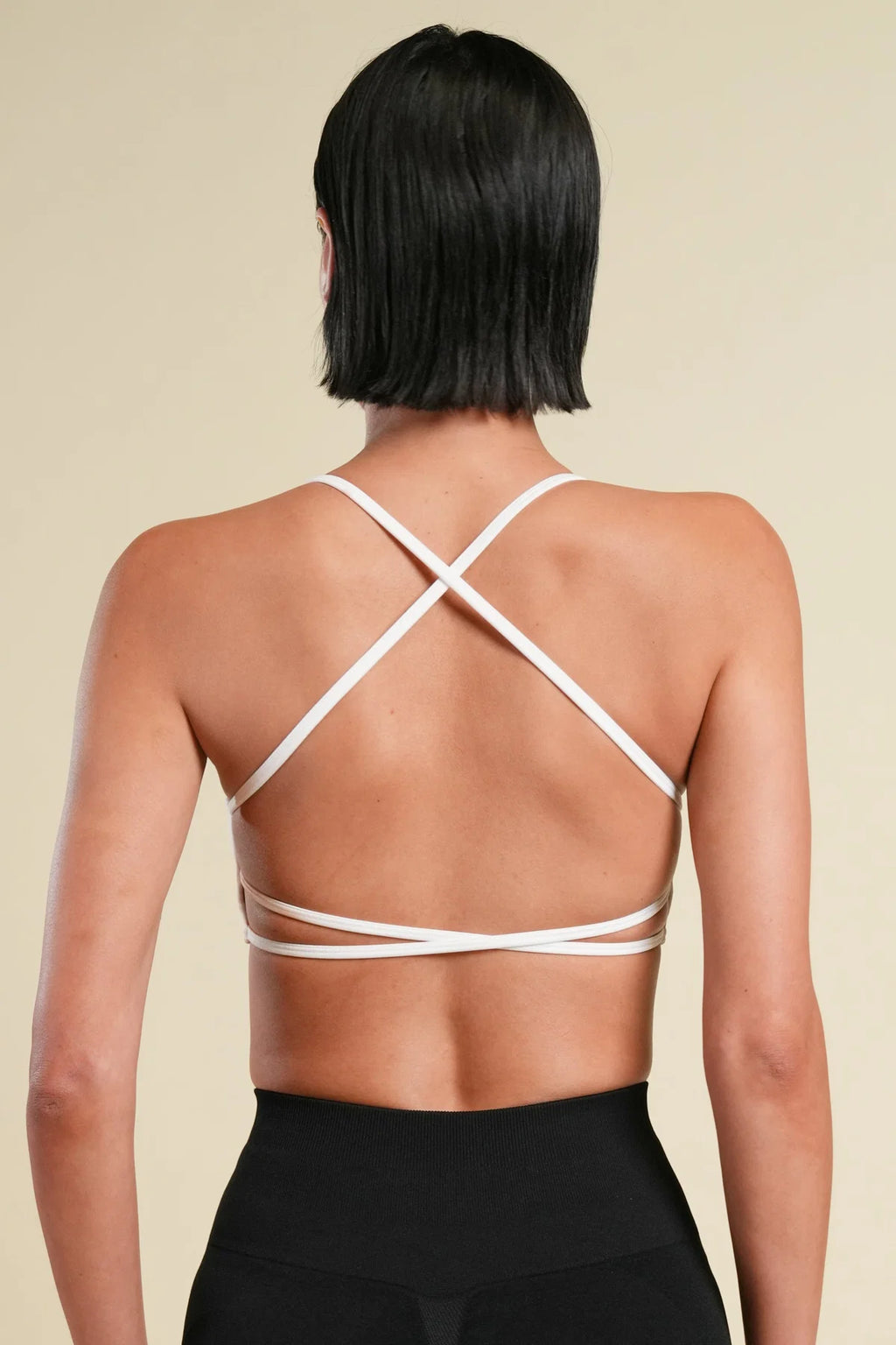 WOLF "LAYLA" SOFT SEAMLESS BRA IN BLACK/WHITE