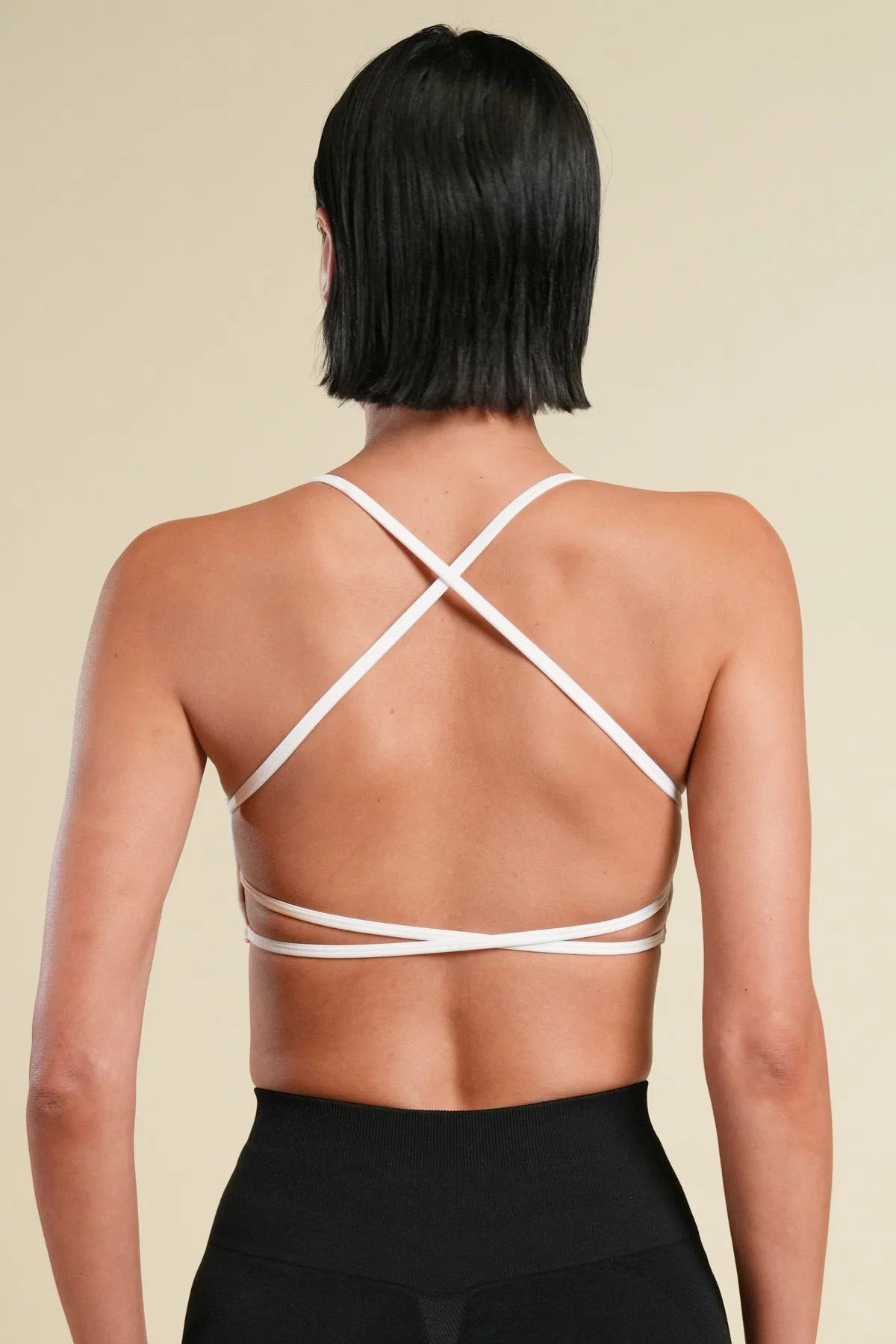 WOLF "LAYLA" SOFT SEAMLESS BRA IN BLACK/WHITE