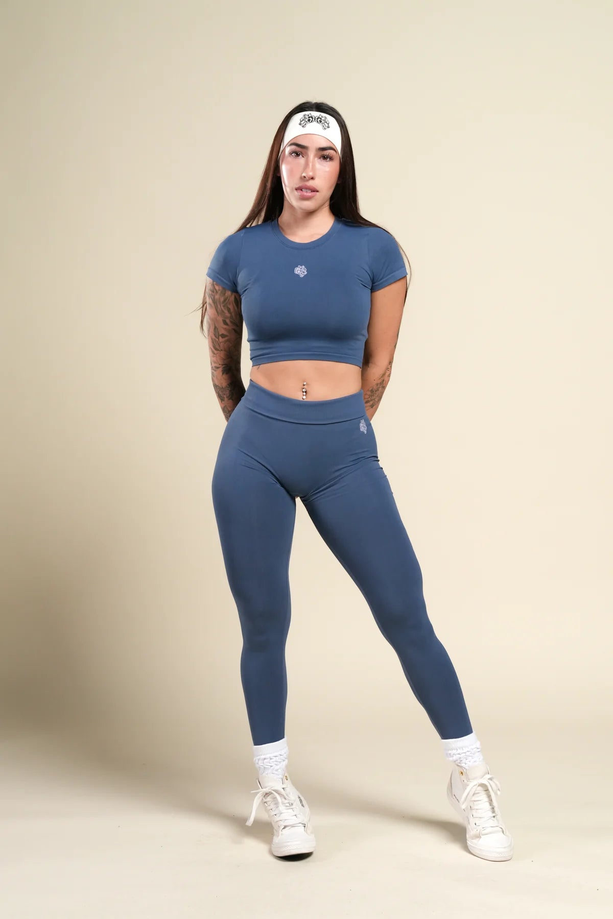 WOLF "SKYLAR" SOFT SEAMLESS LEGGINGS IN WASHED DENIM