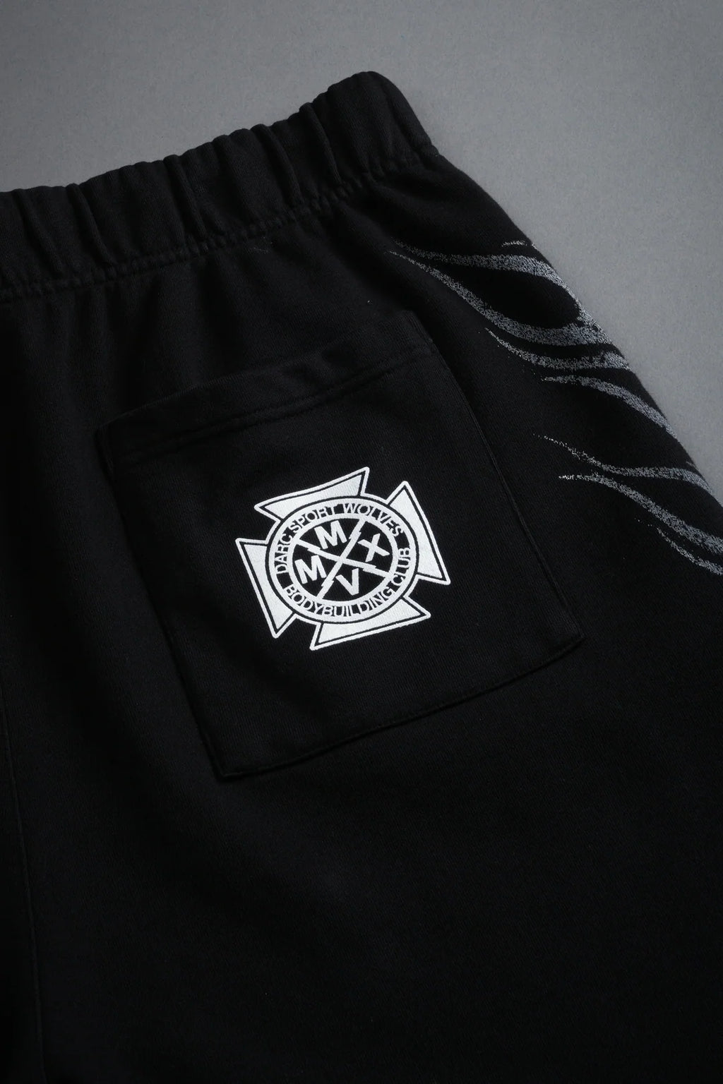 RACE INFERNO GRUNGE OVERSIZED RAW HEM POST LOUNGE SWEAT SHORTS IN BLACK