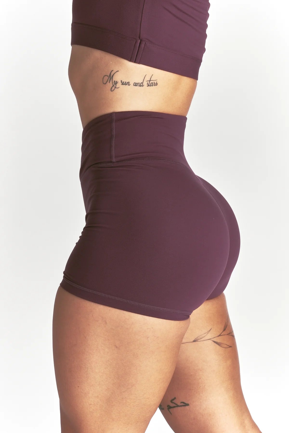 WOLF "PEARL" SHORTS IN FIG