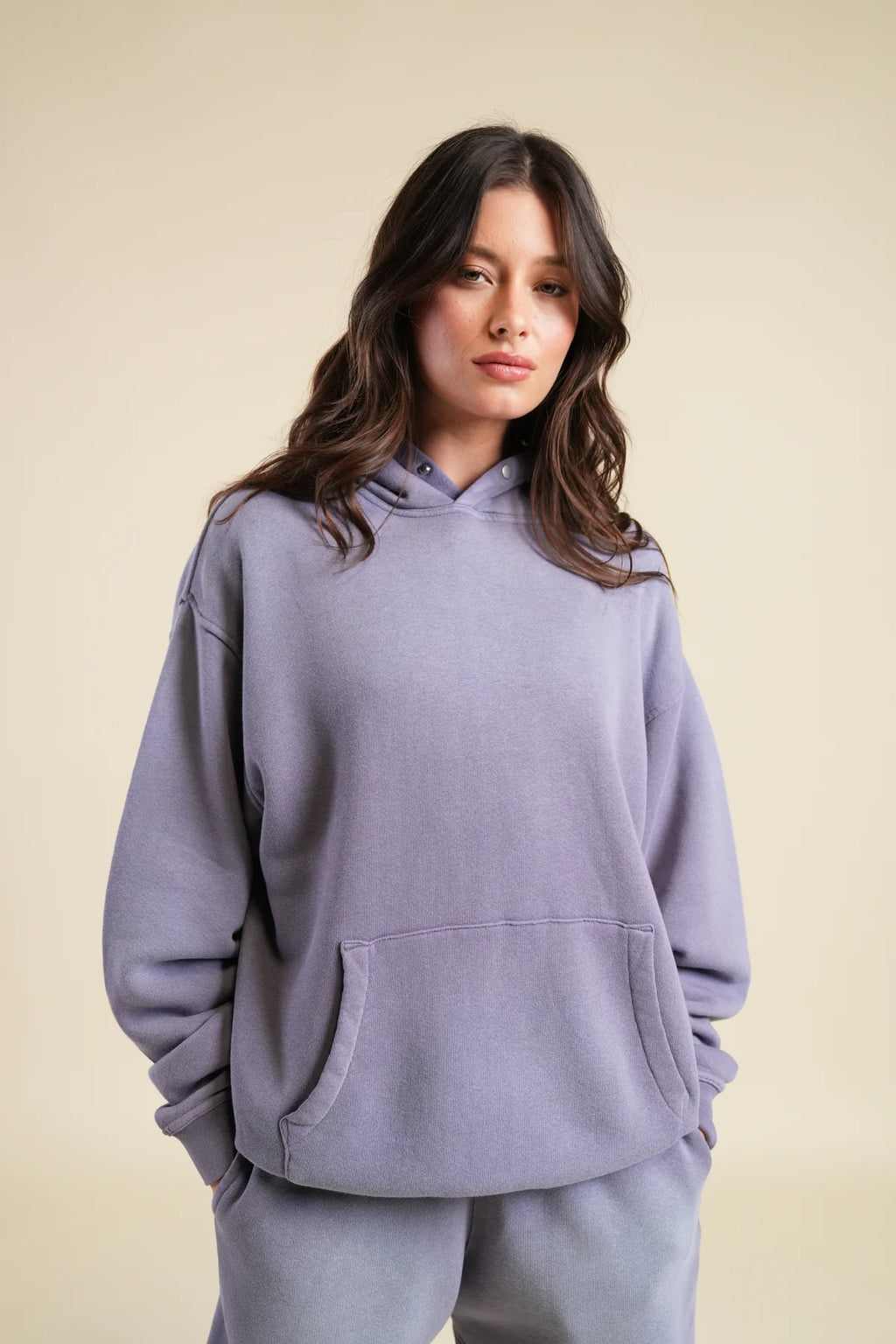 BACK CURSIVE WOLVES "PIERCE" HOODIE IN IRIS SUN FADE