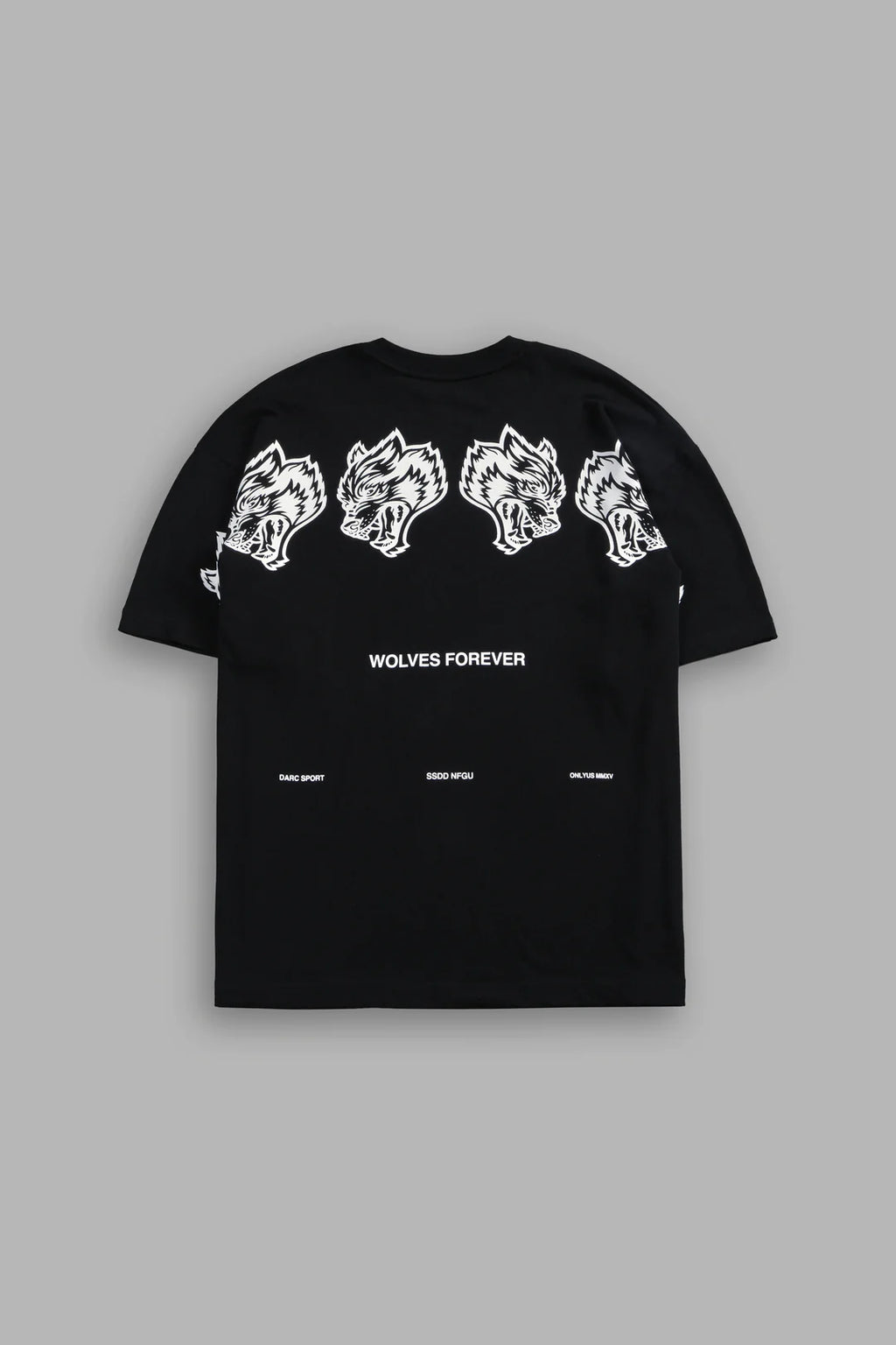 WOLVES HAVE YOUR BACK "PREMIUM" OVERSIZED TEE IN BLACK