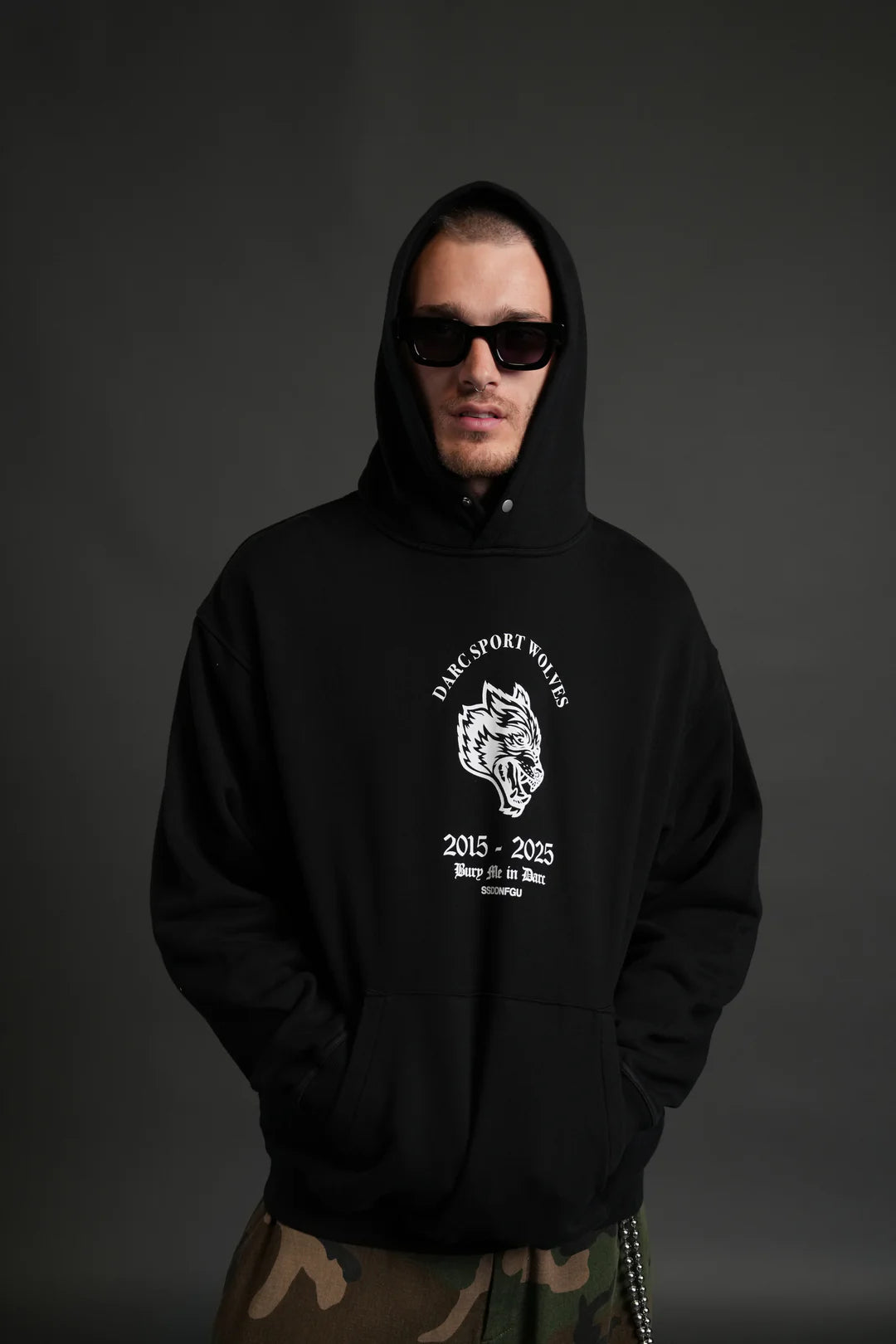WOLF BLOOD "PIERCE" HOODIE IN BLACK