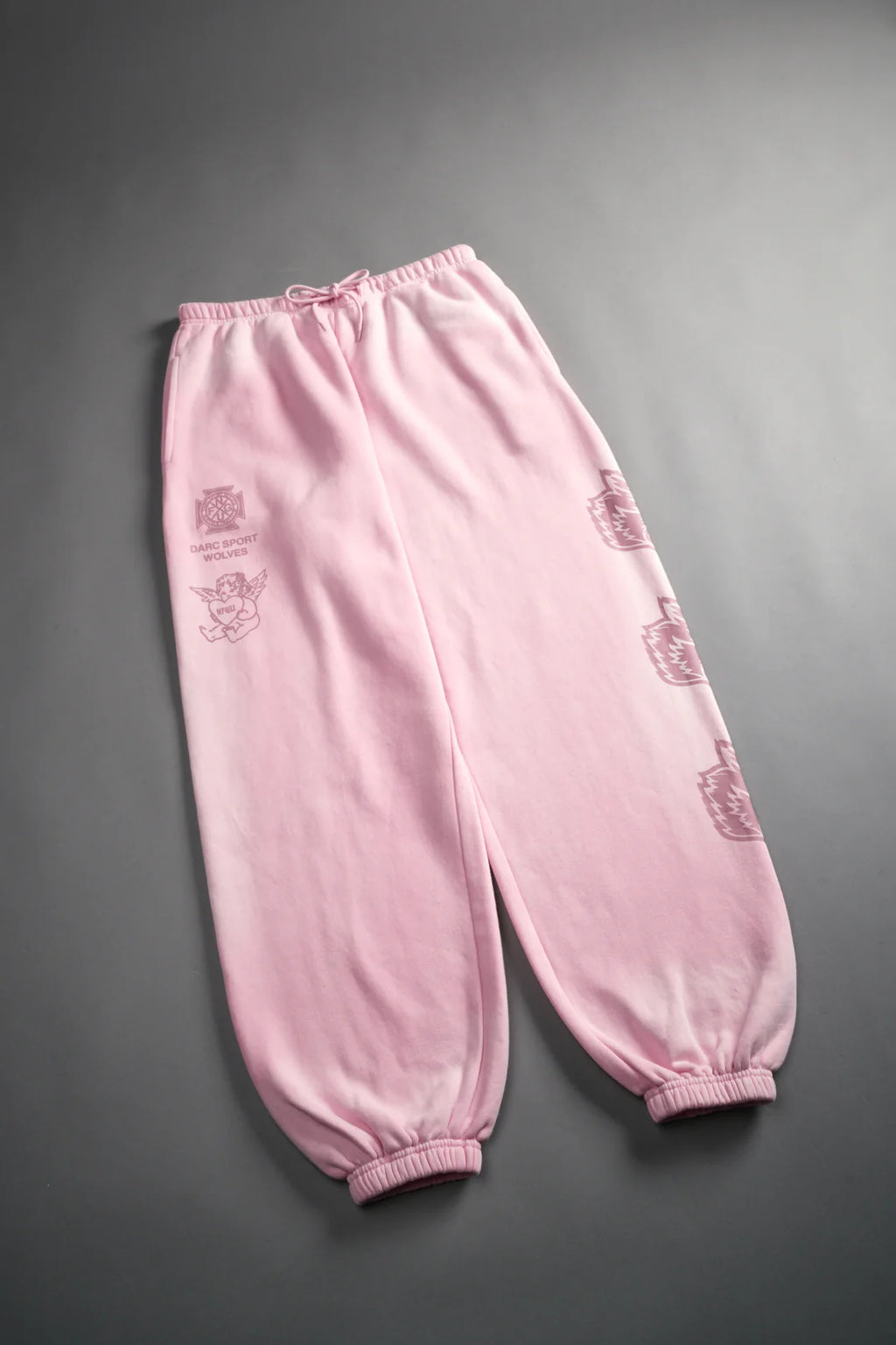 HEART CHERUB UNISEX LIGHTWEIGHT LOUNGER SWEAT PANTS IN CHERRY BLOSSOM HALO WASH