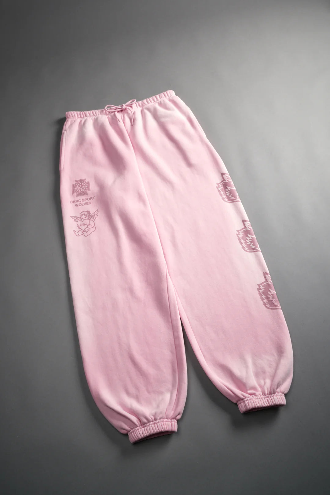 HEART CHERUB UNISEX LIGHTWEIGHT LOUNGER SWEAT PANTS IN CHERRY BLOSSOM HALO WASH