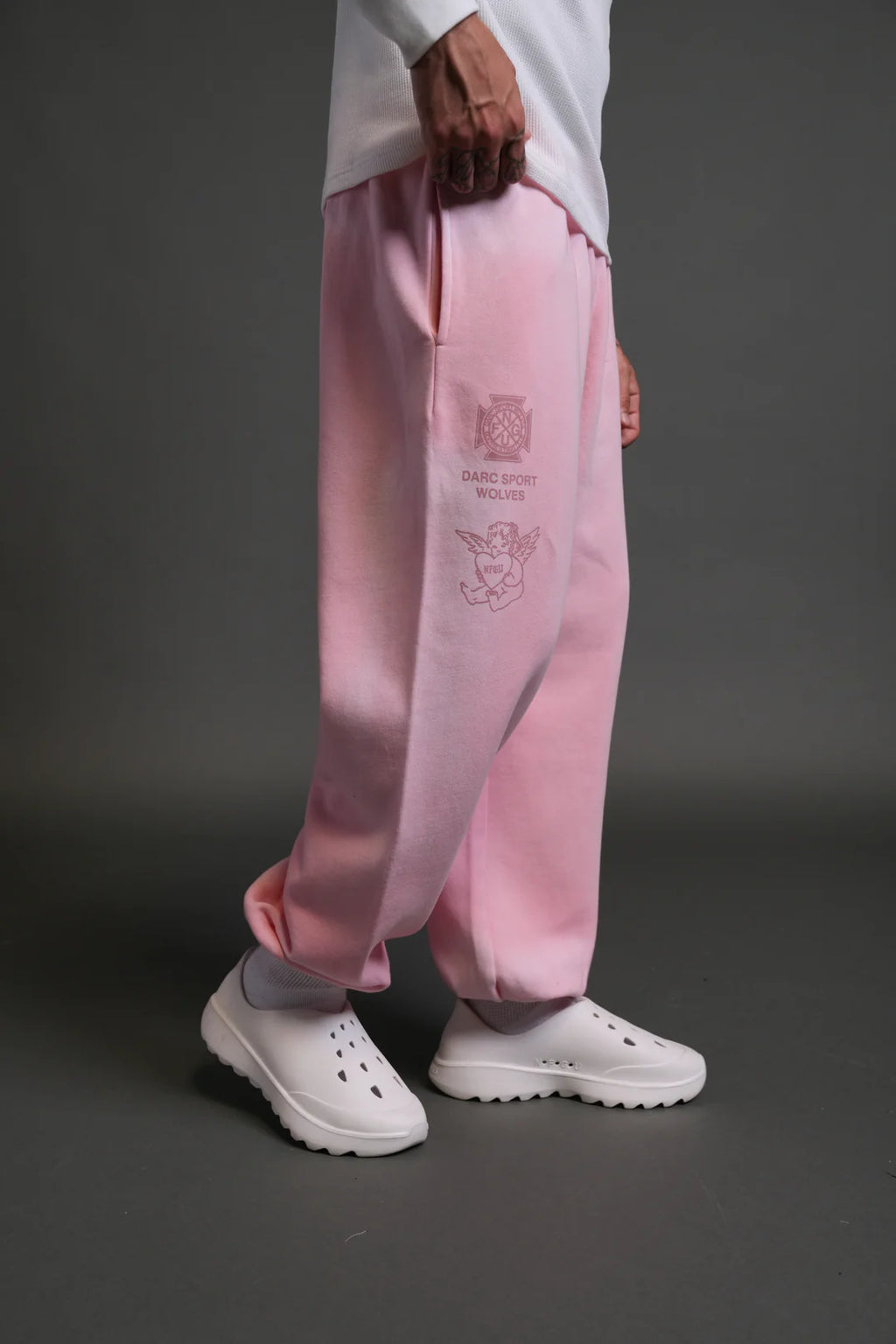 HEART CHERUB UNISEX LIGHTWEIGHT LOUNGER SWEAT PANTS IN CHERRY BLOSSOM HALO WASH