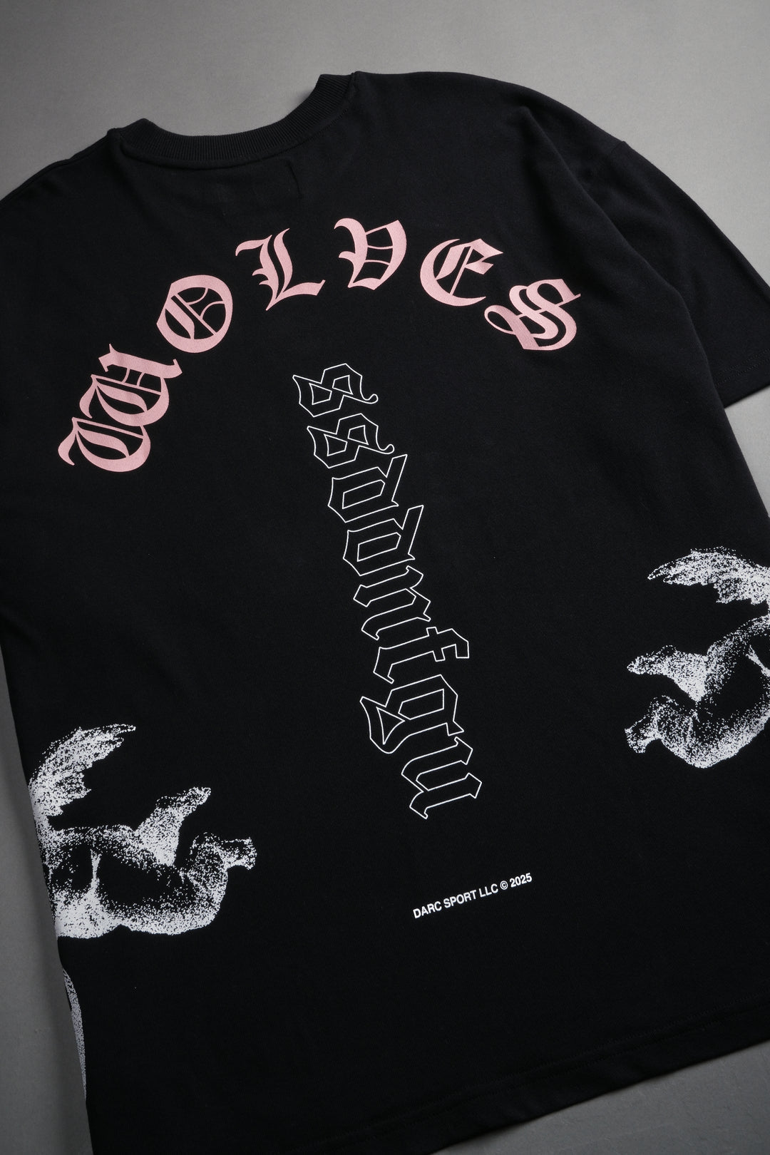 WON'T GIVE UP "PREMIUM" OVERSIZED TEE IN BLACK