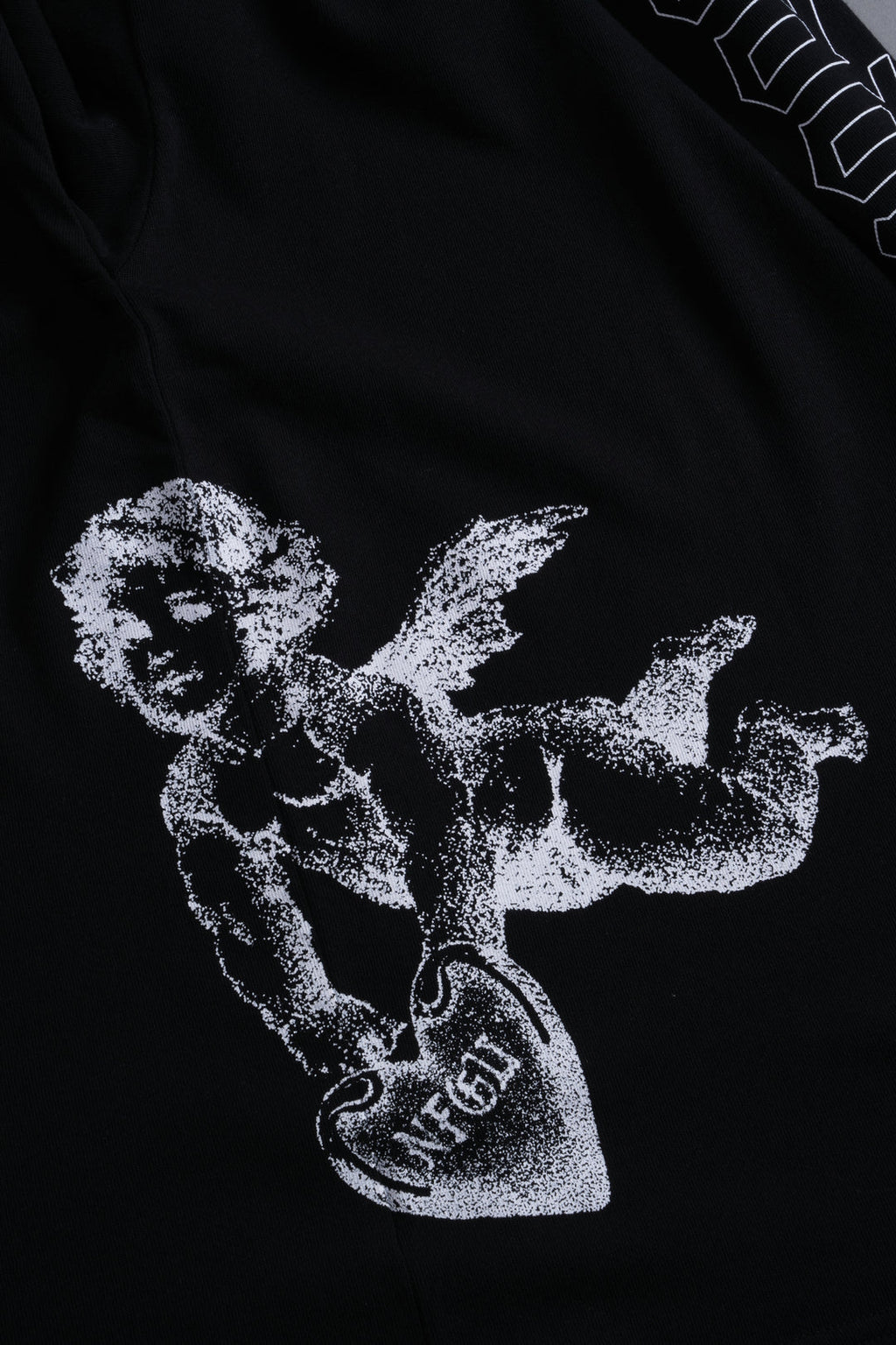WON'T GIVE UP "PREMIUM" OVERSIZED TEE IN BLACK