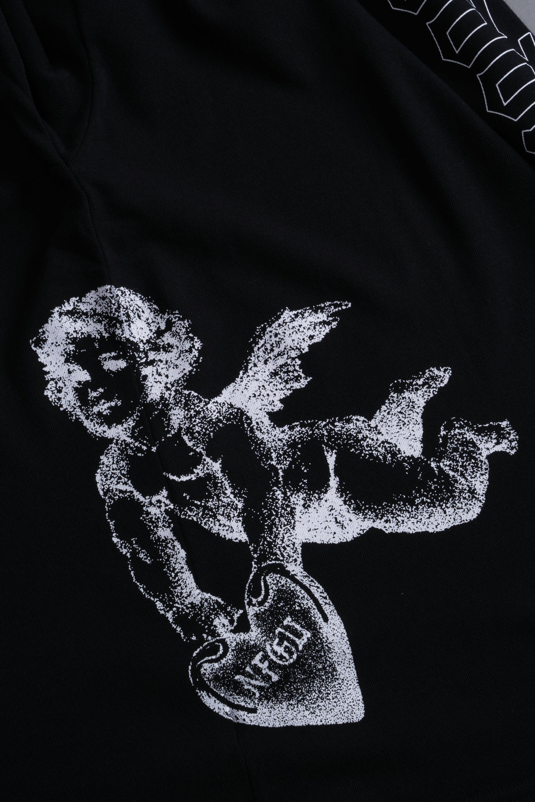 WON'T GIVE UP "PREMIUM" OVERSIZED TEE IN BLACK