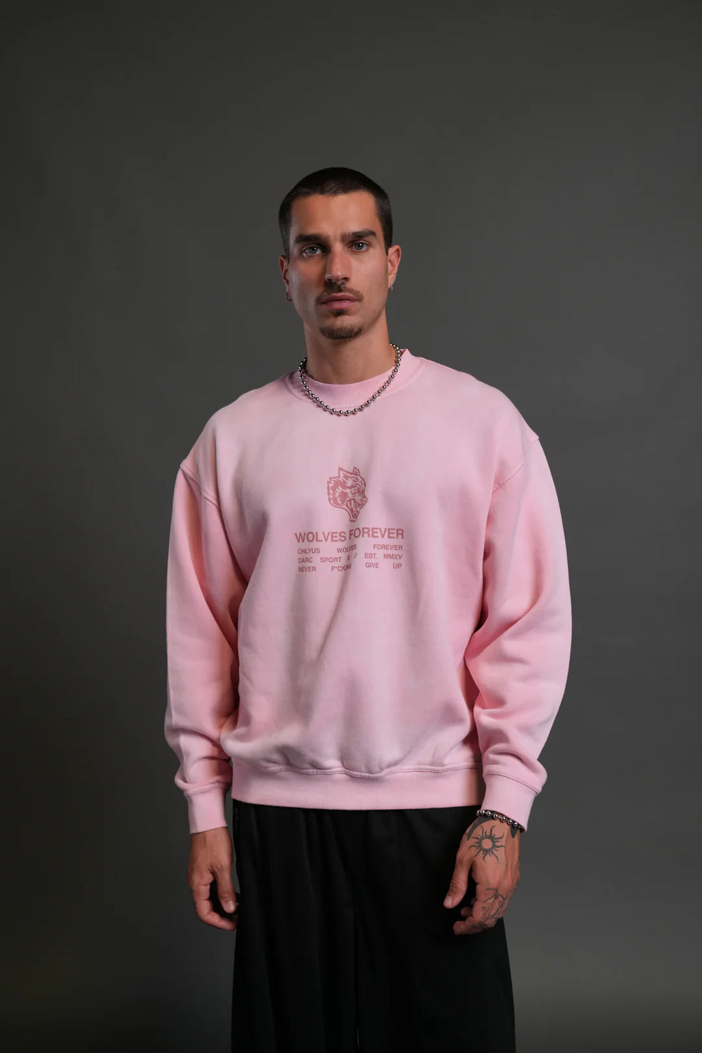 WOLVES HAVE YOUR BACK LONDON UNISEX CREWNECK IN CHERRY BLOSSOM HALO WASH