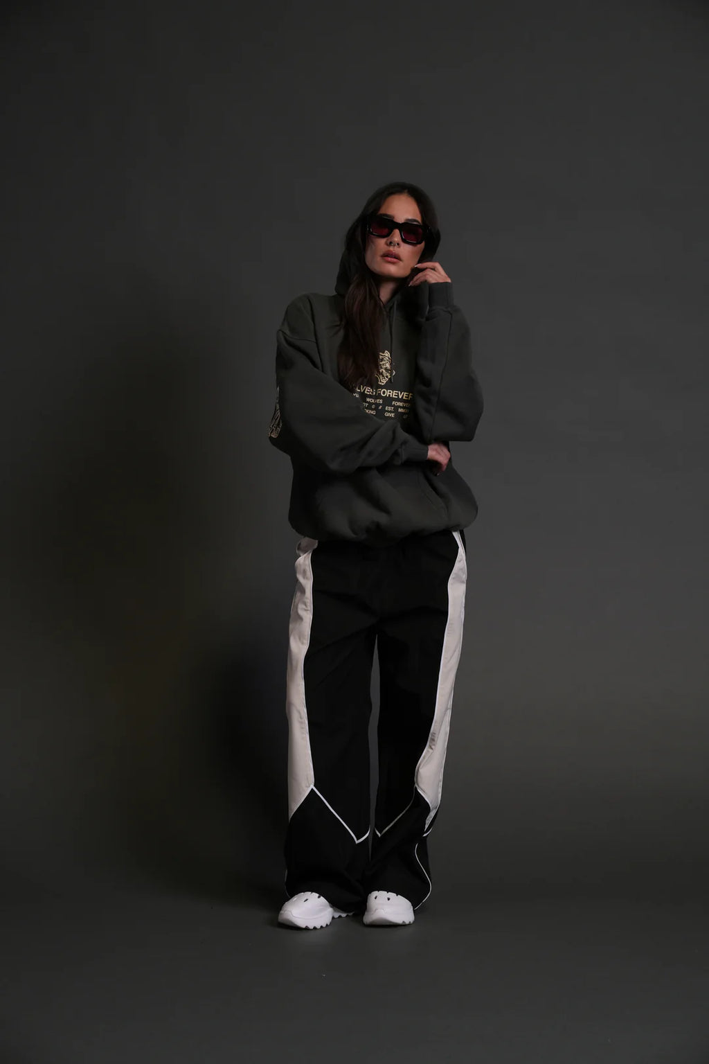 WOLVES HAVE YOUR BACK "BISHOP" HOODIE IN WOLF GRAY HALO WASH