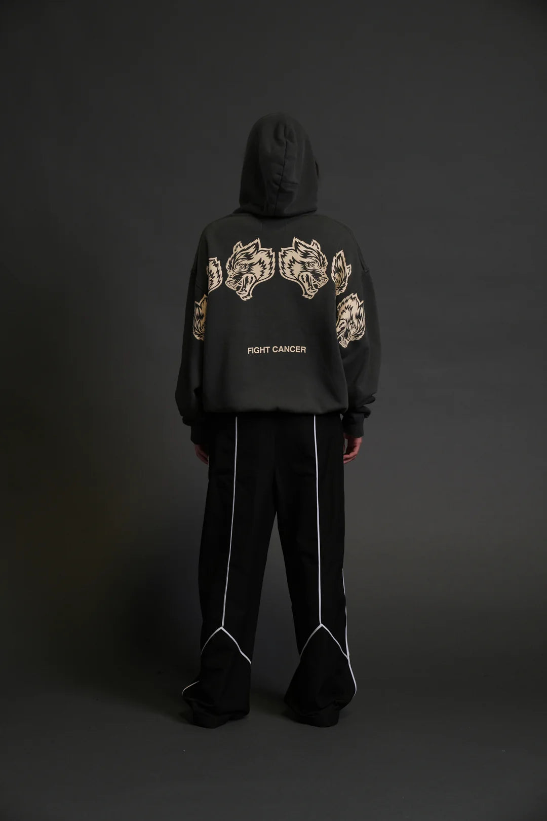 WOLVES HAVE YOUR BACK "BISHOP" HOODIE IN WOLF GRAY HALO WASH